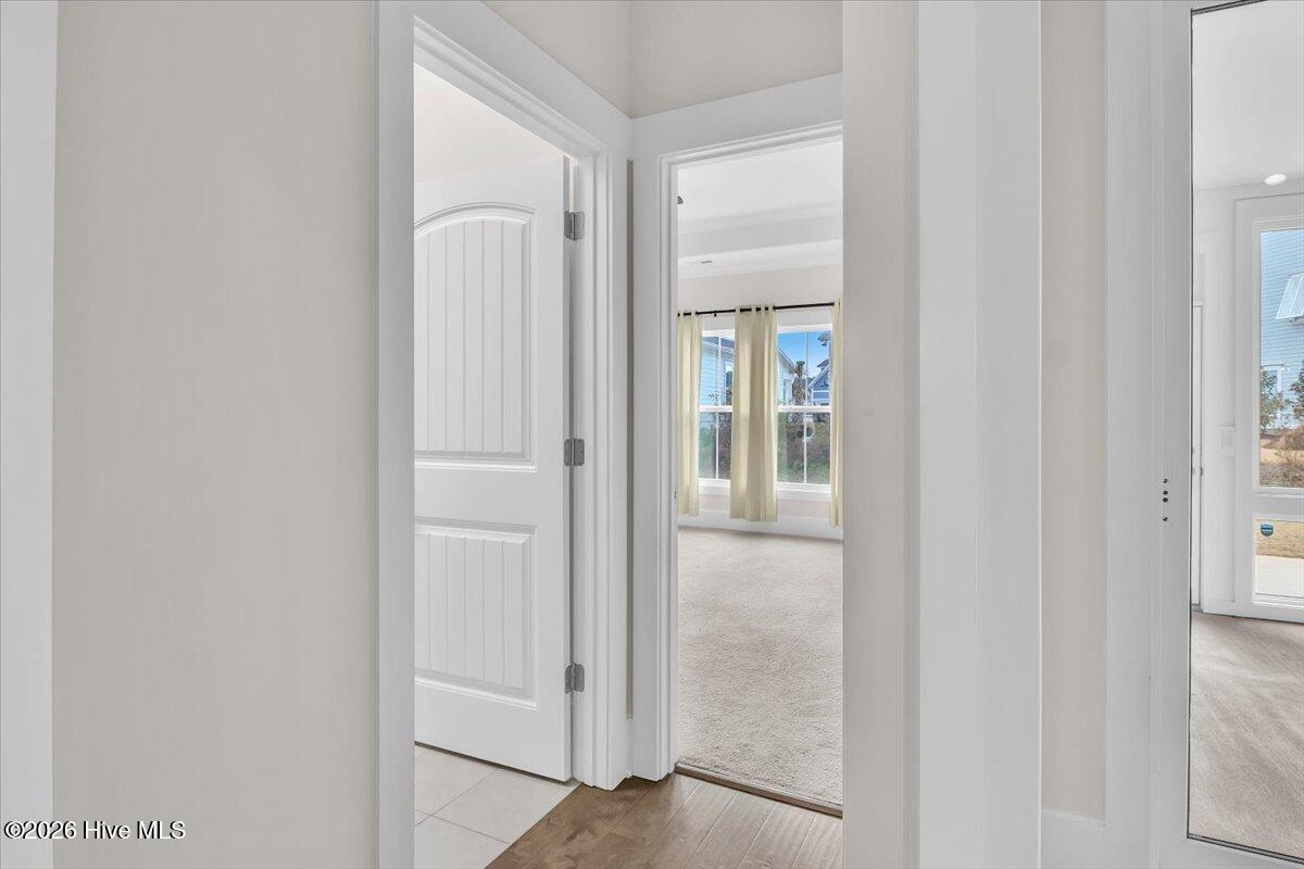 100548797 | Photo 50