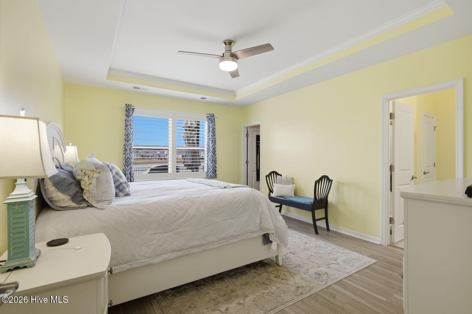 100555393 | Photo 17