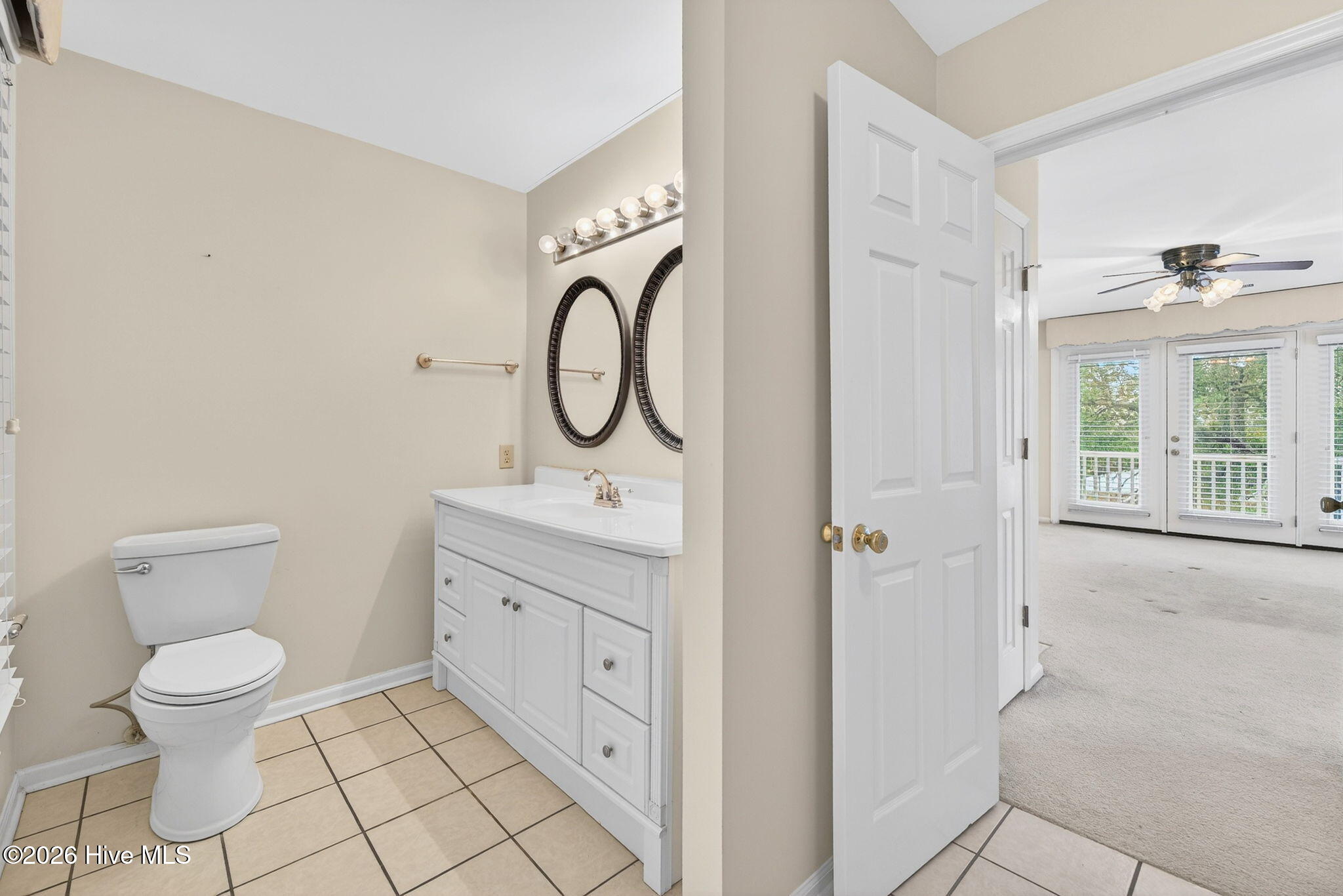 100559541 | Photo 75