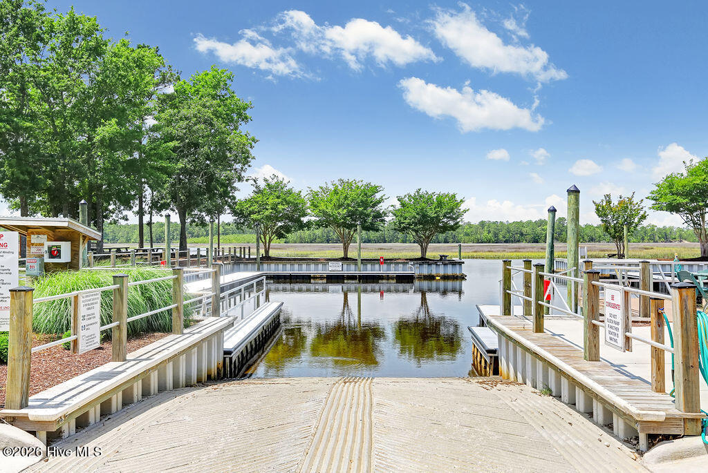 100560858 | Photo 79