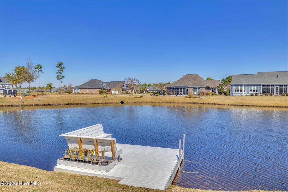 100562728 | Photo 41