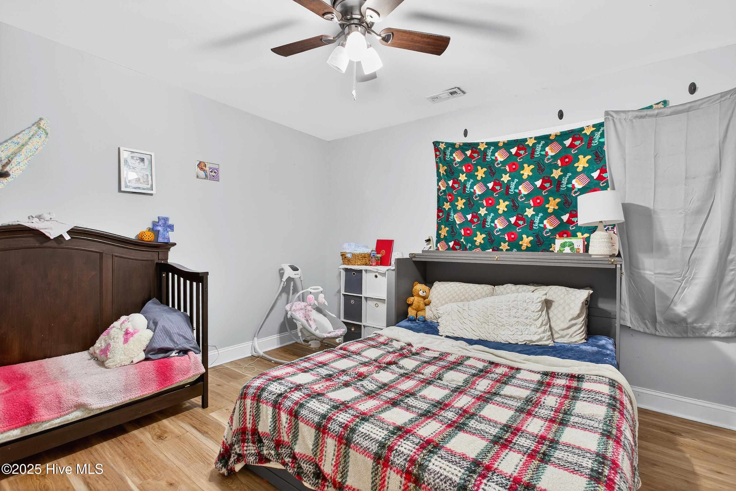 218 Forest View 