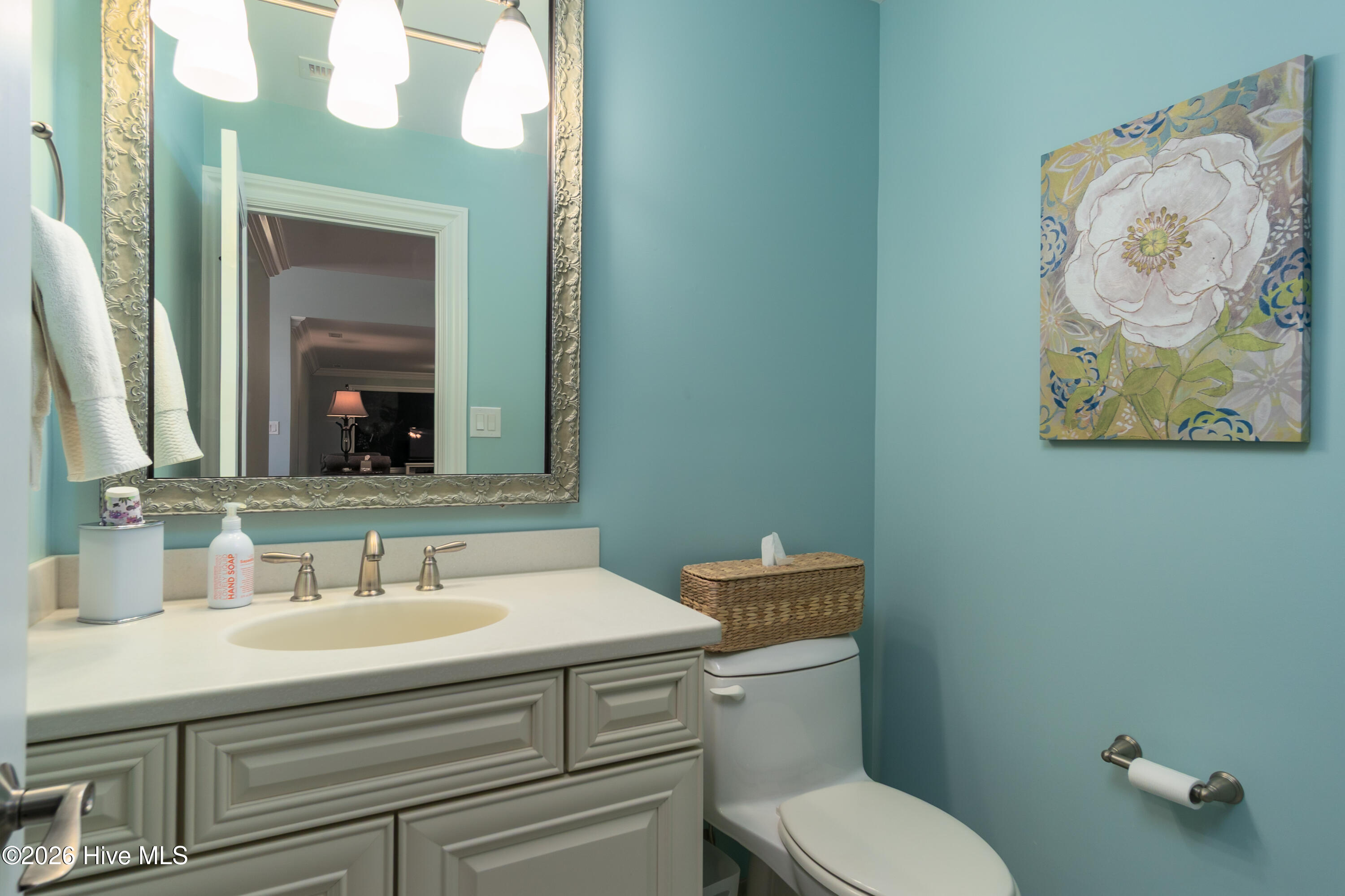 100550947 | Photo 78