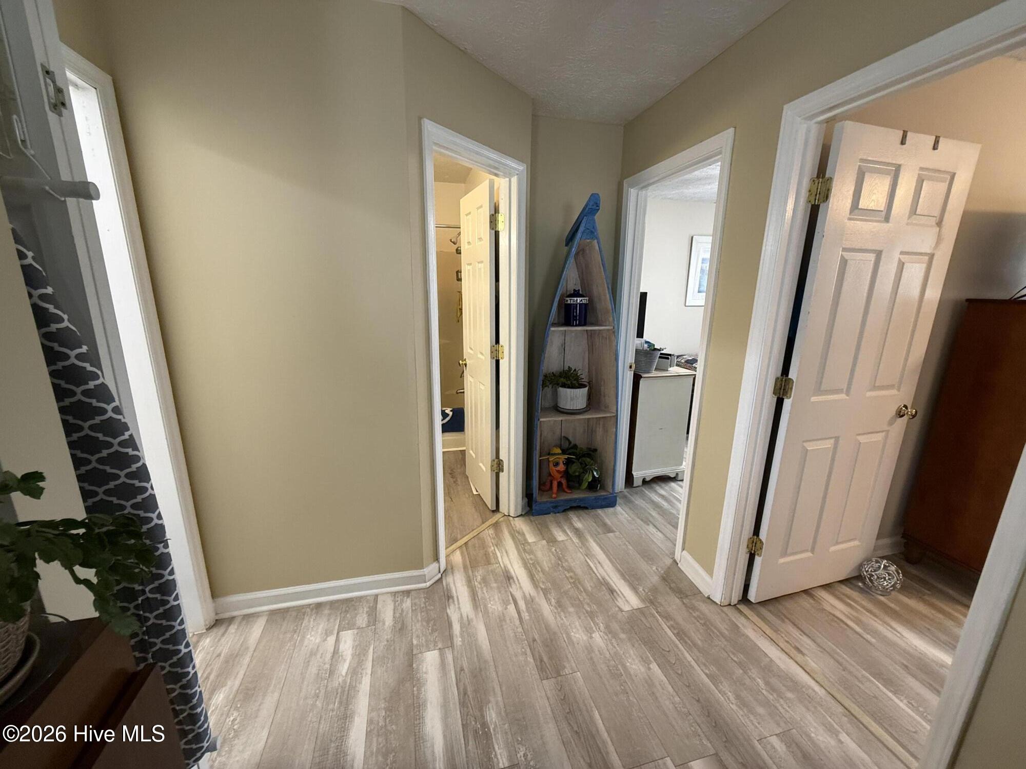 100558019 | Photo 18