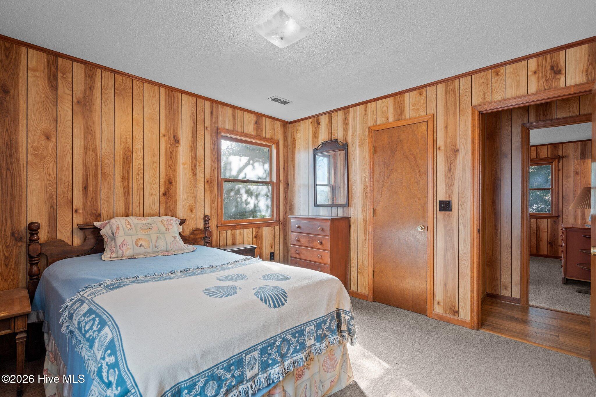 100559194 | Photo 21