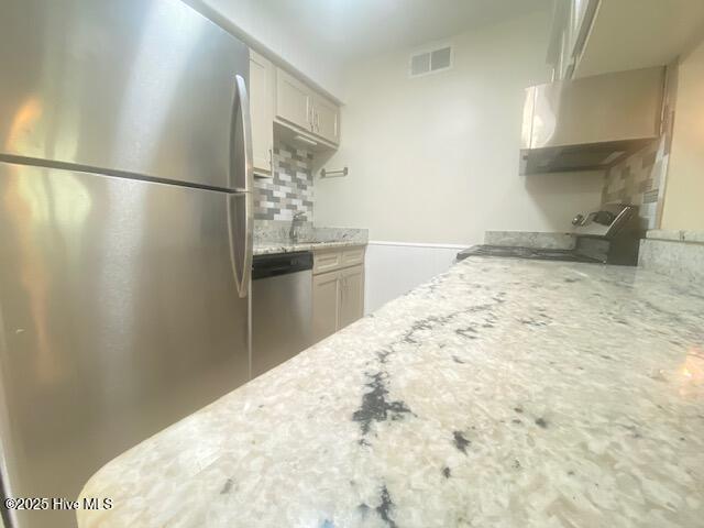 100564428 | Photo 26