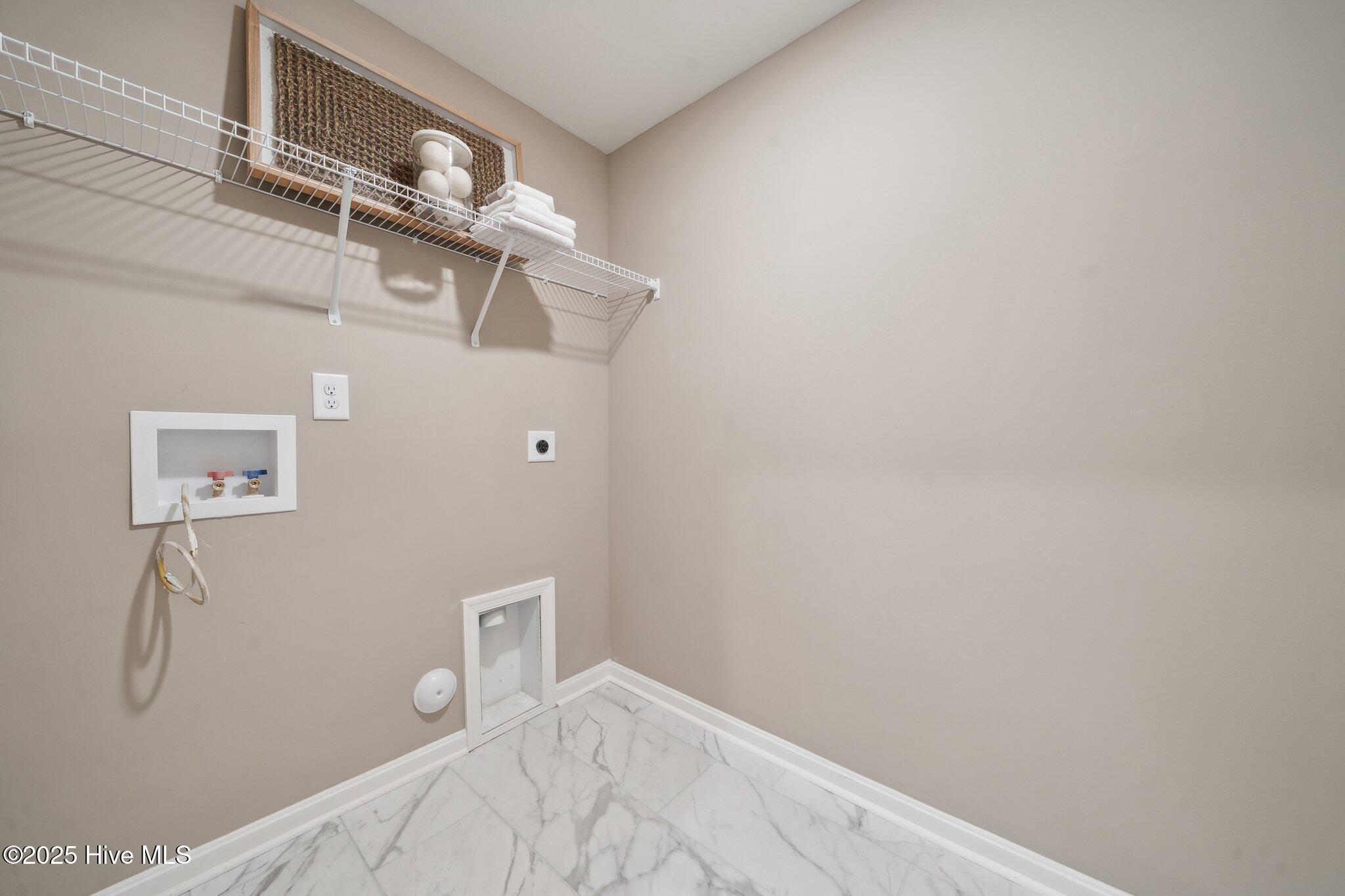 Homes for sale in Elizabeth City, NC | 302 Genoa Dr, Elizabeth City, NC 27909 | MLS# 100527074