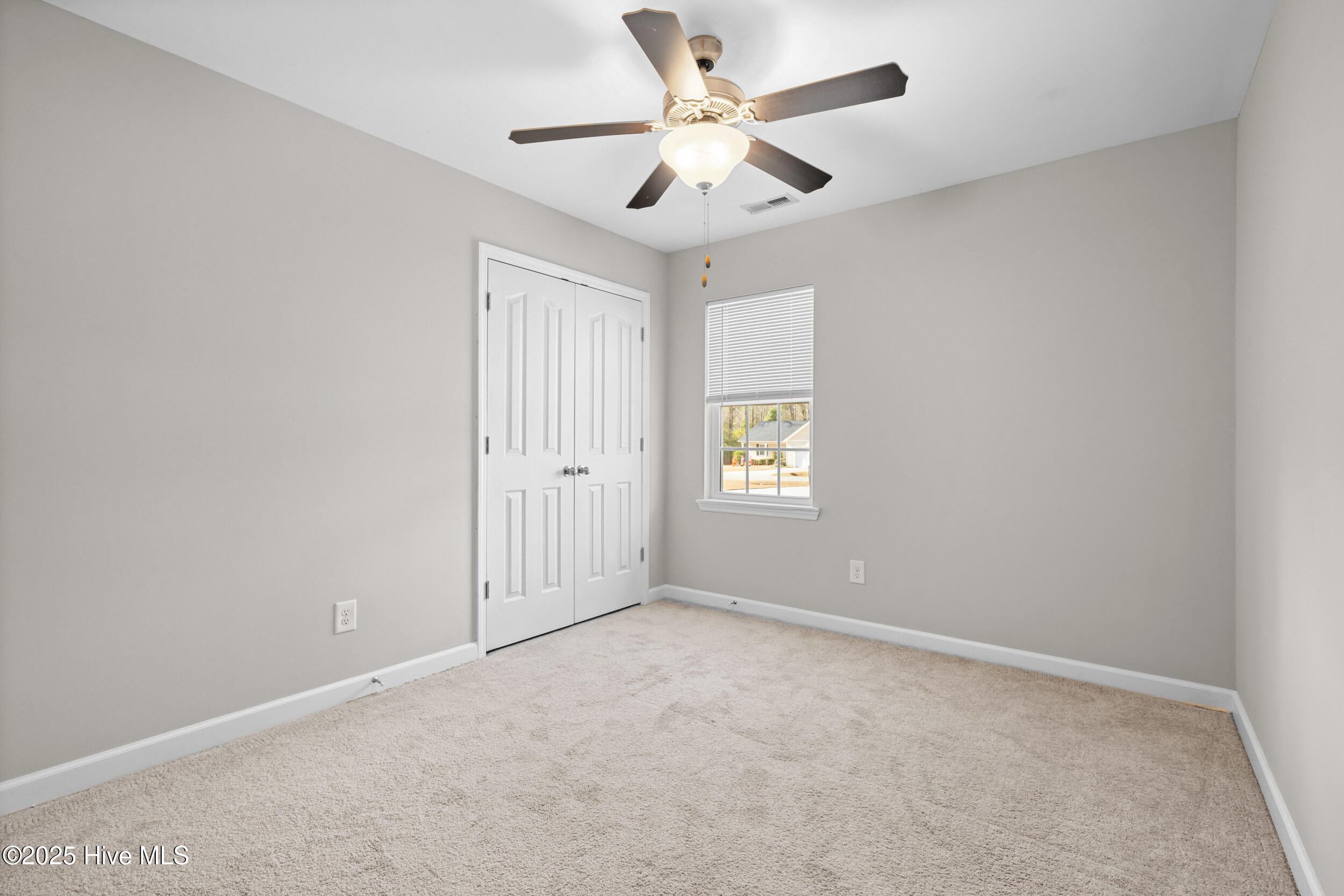 100568502 | Photo 19