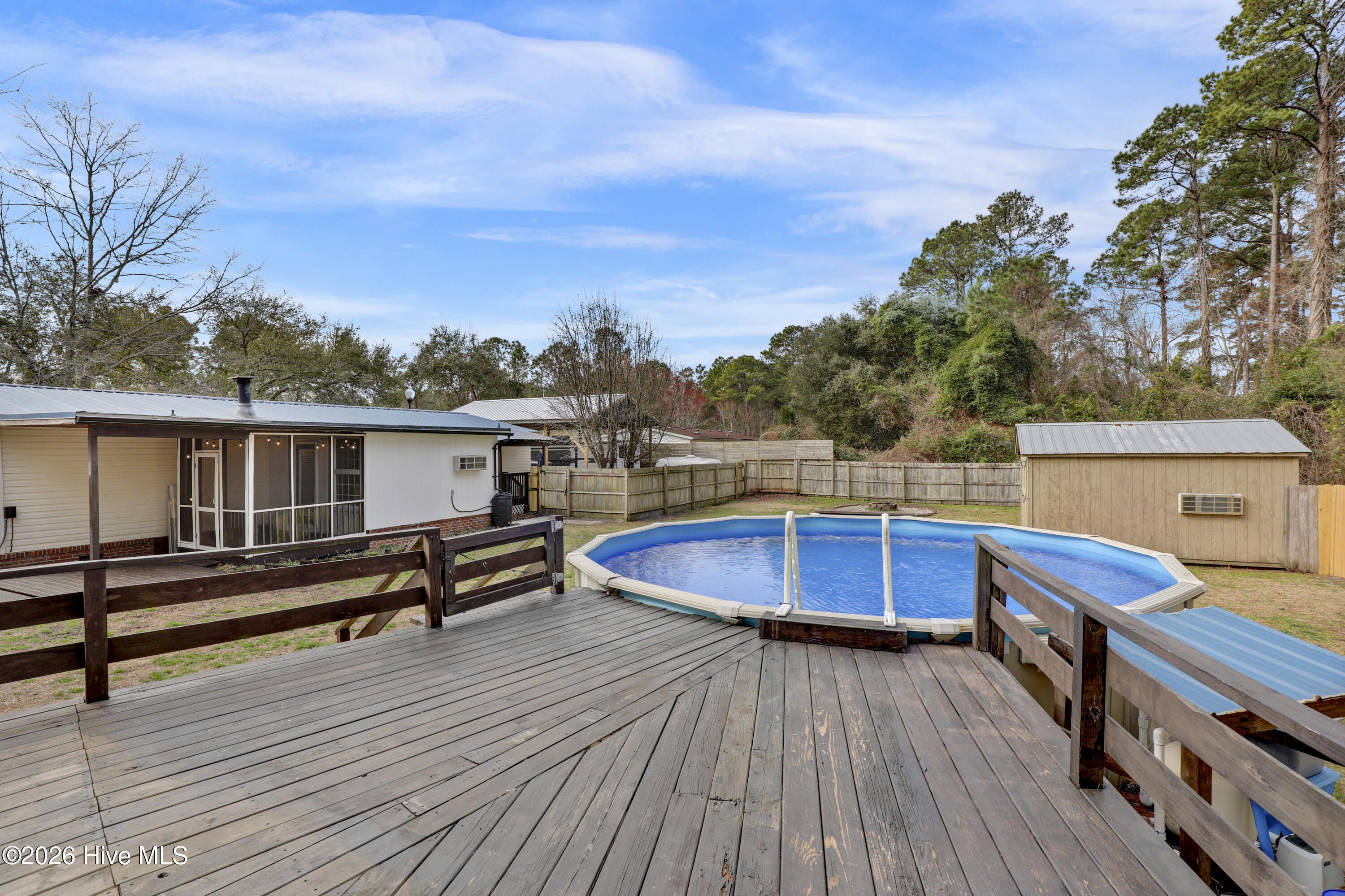 100558020 | Photo 22