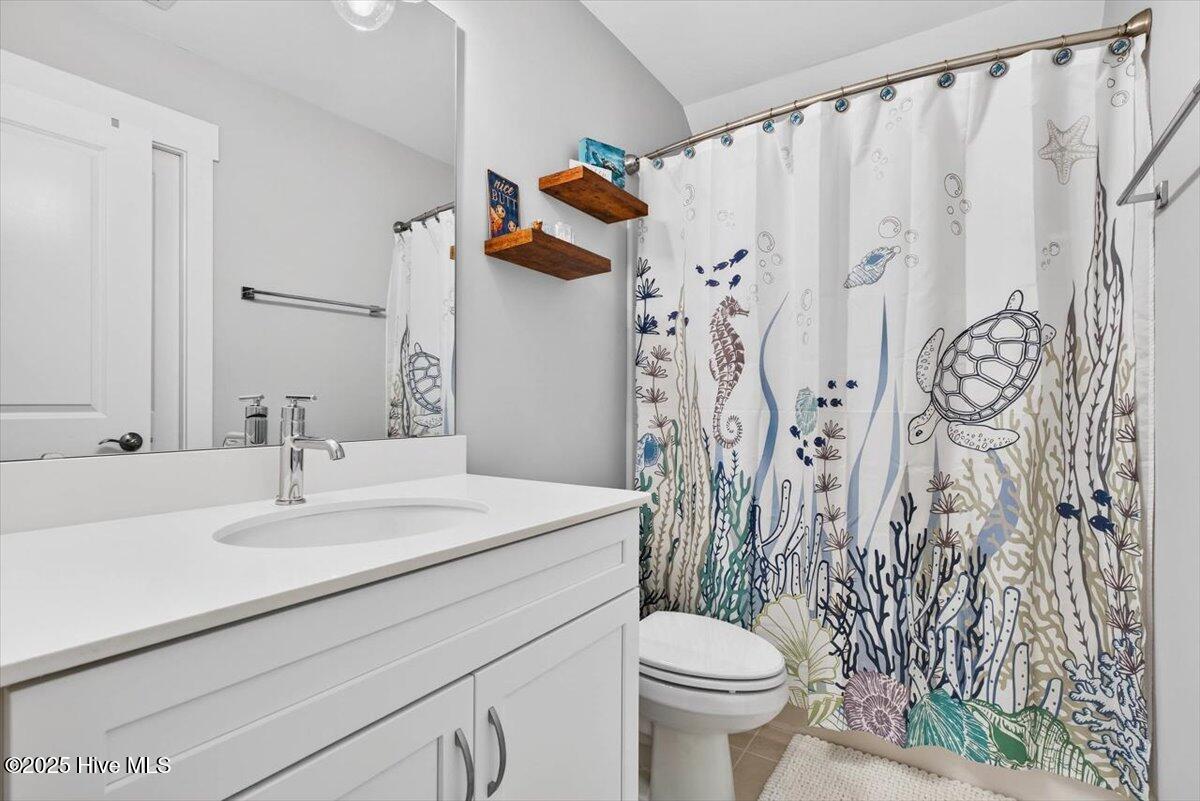 100546155 | Photo 31