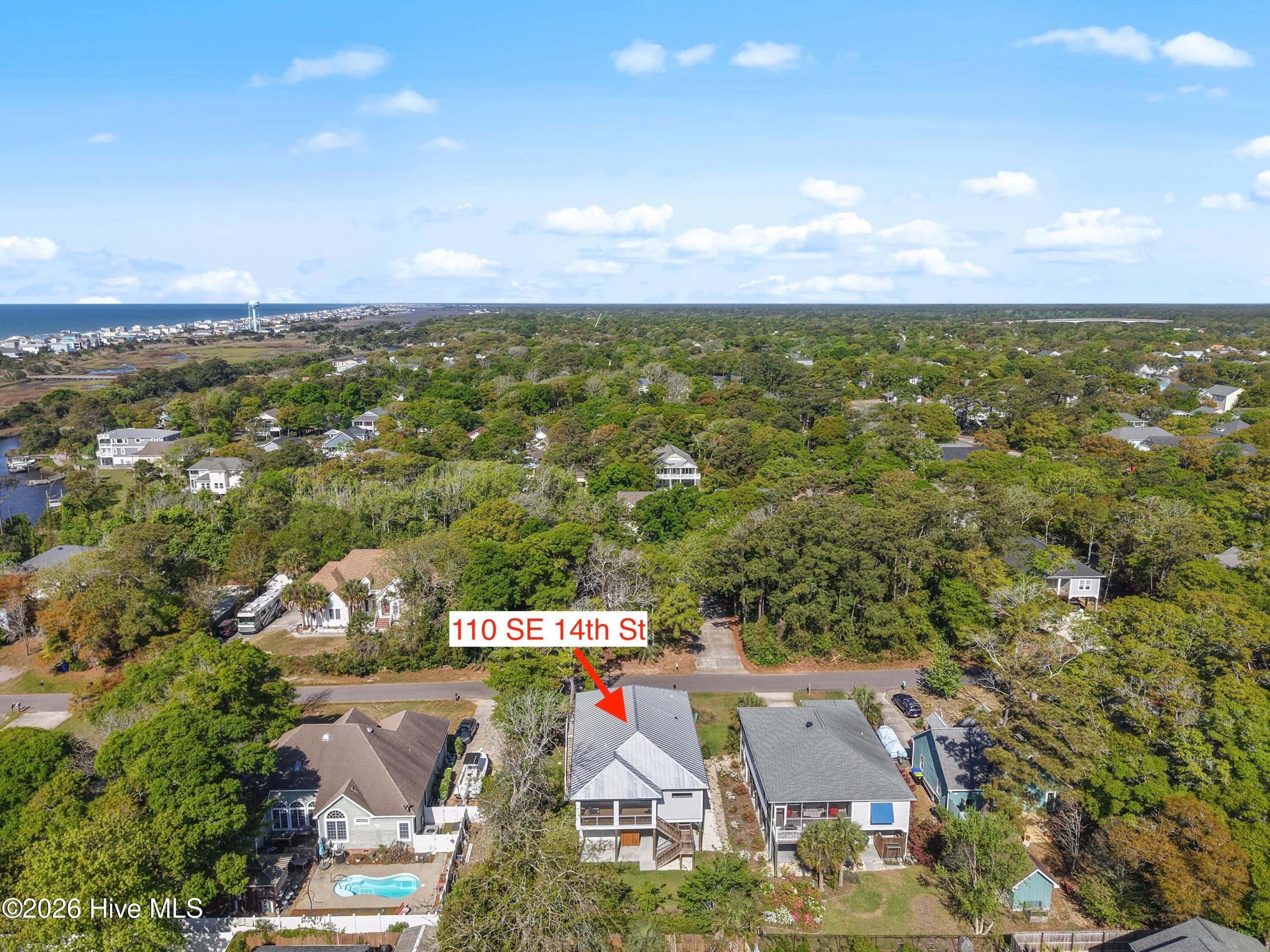 100567576 | Photo 52