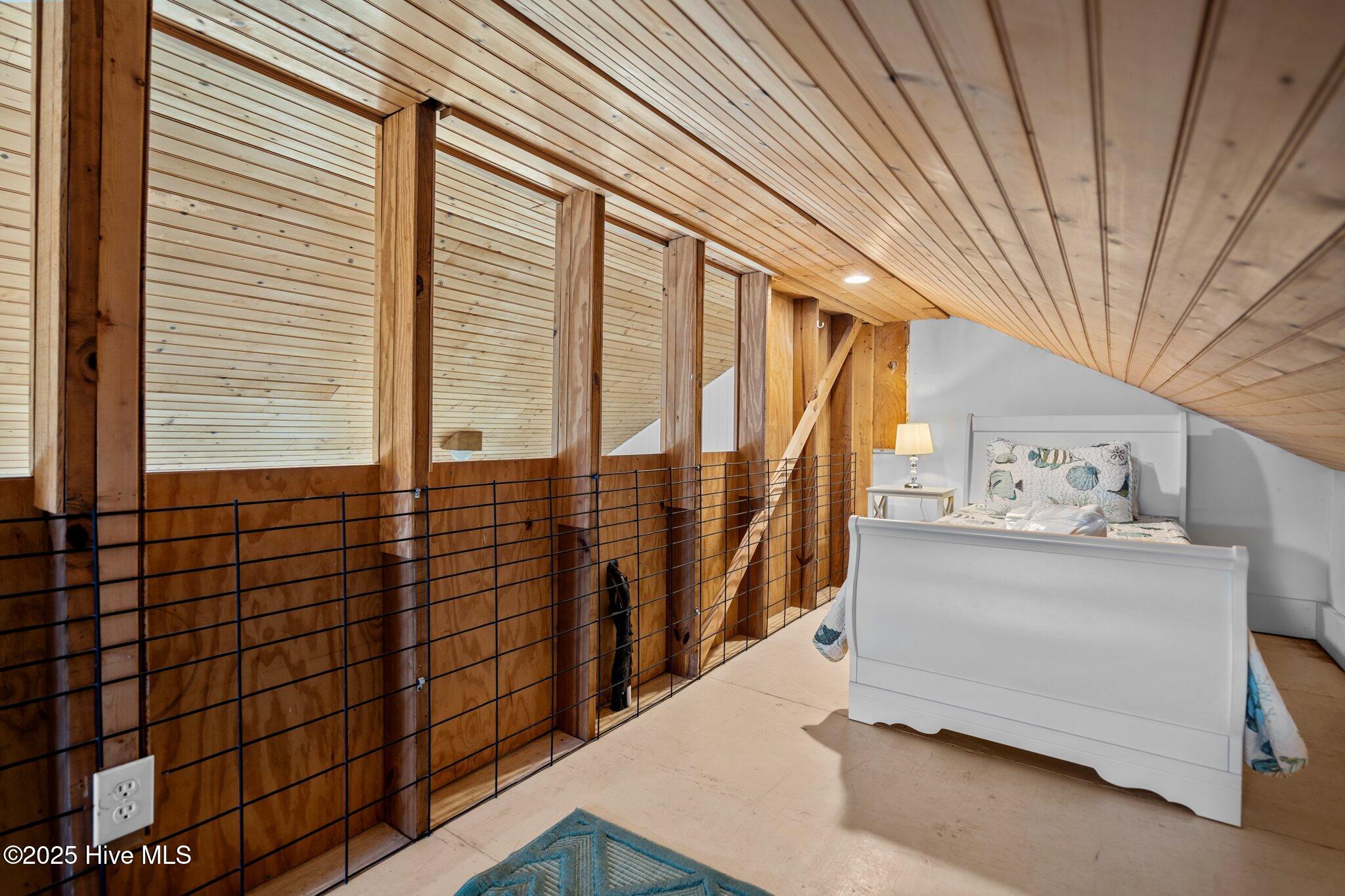 100537194 | Photo 49