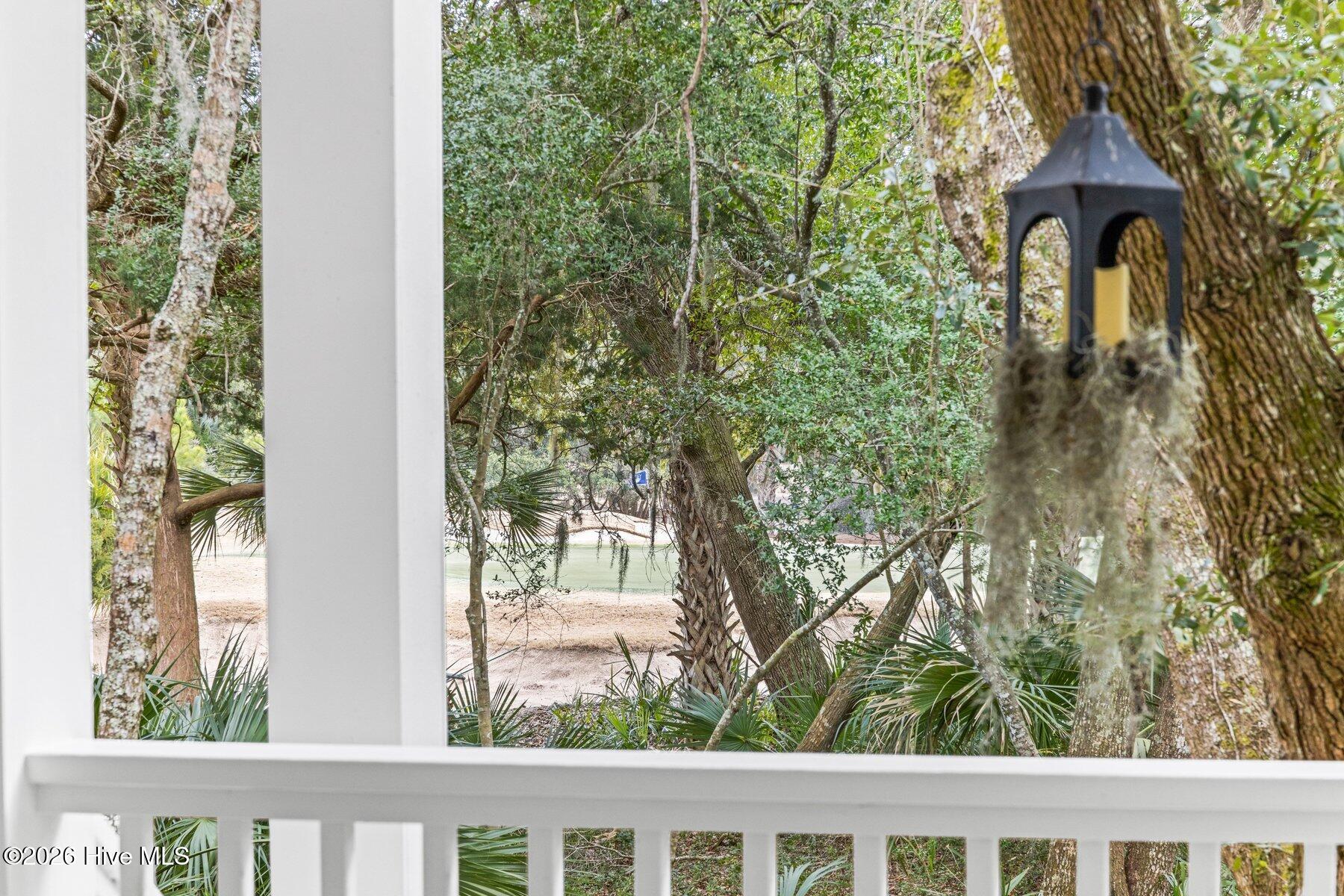 100554015 | Photo 28