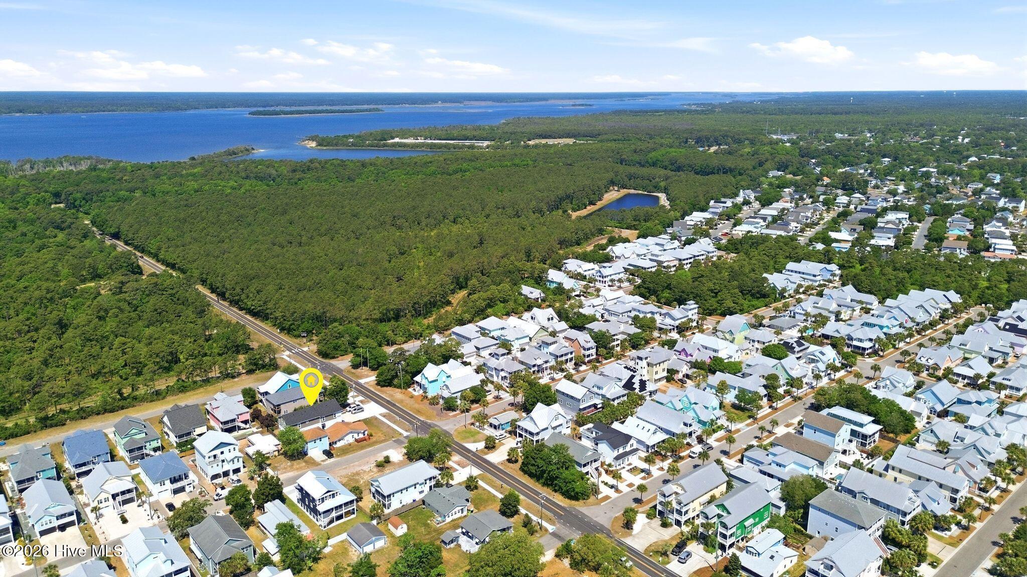 100570659 | Photo 36