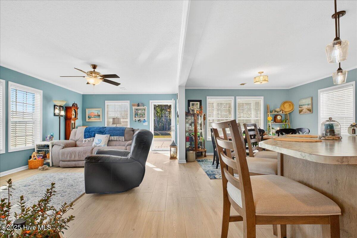 100540840 | Photo 19