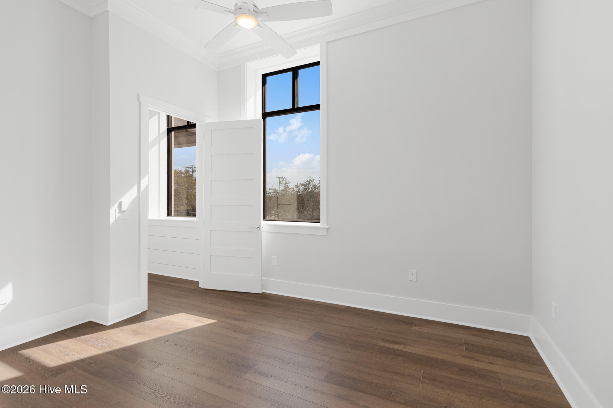805 Mulberry 