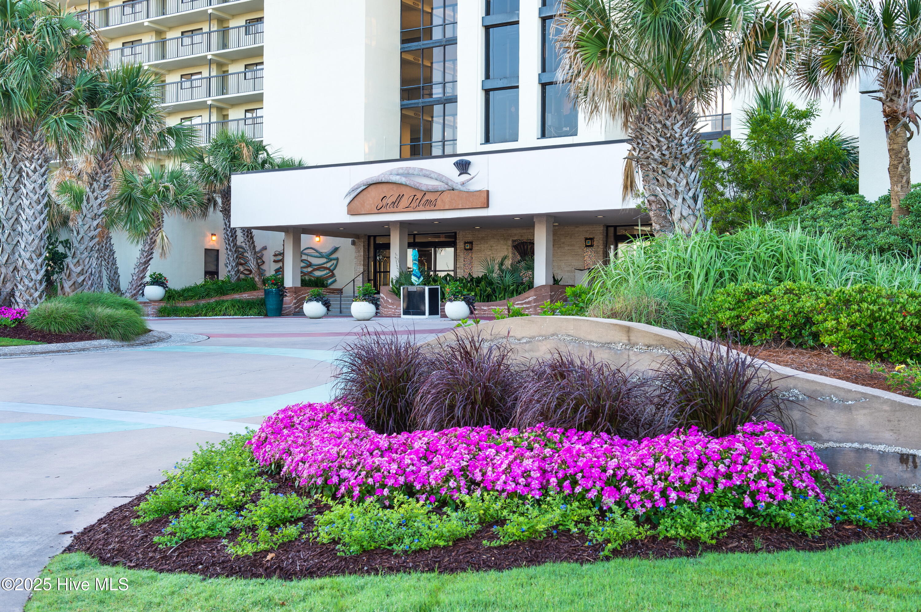 100529959 | Photo 19