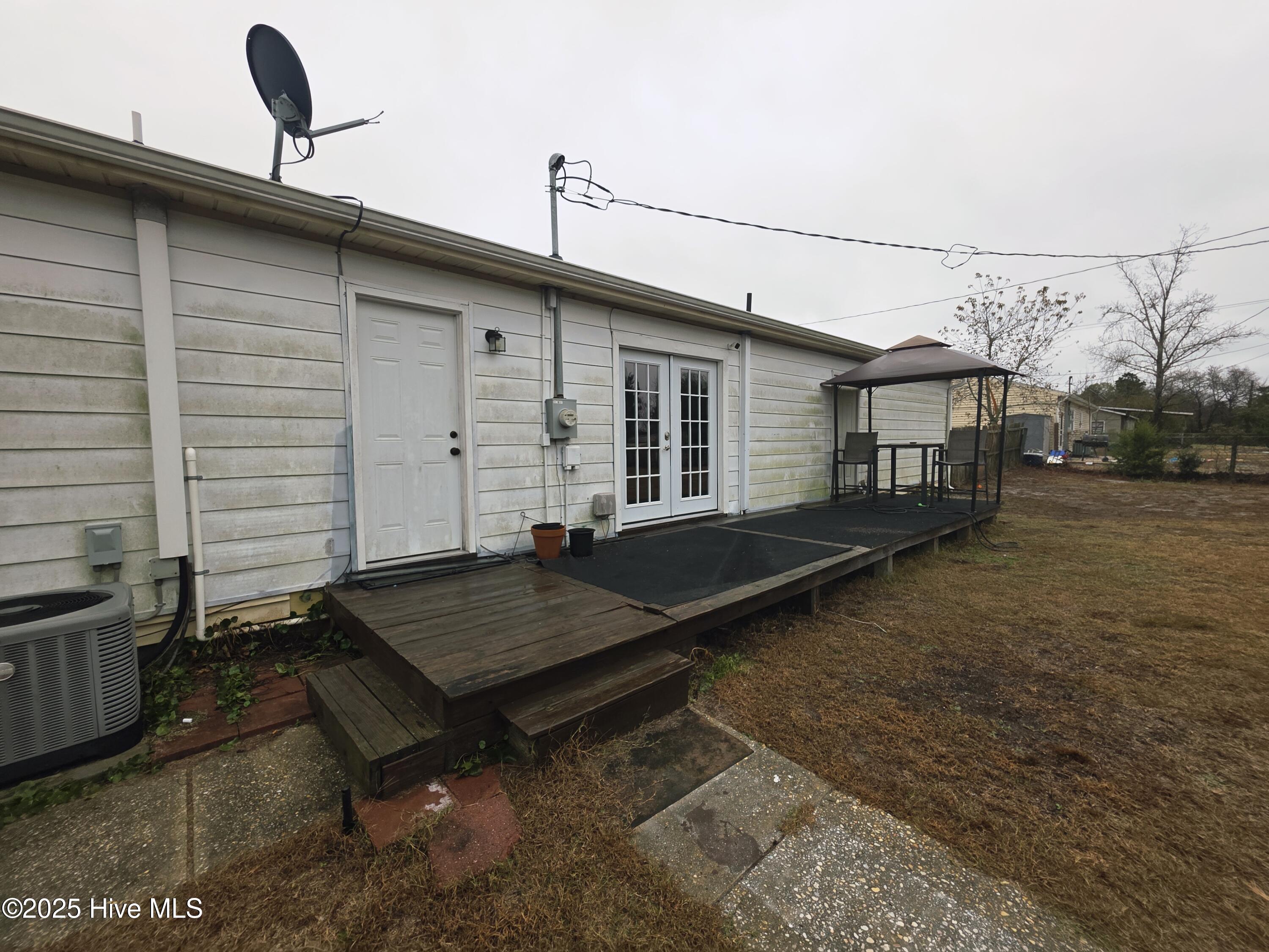 100544420 | Photo 23