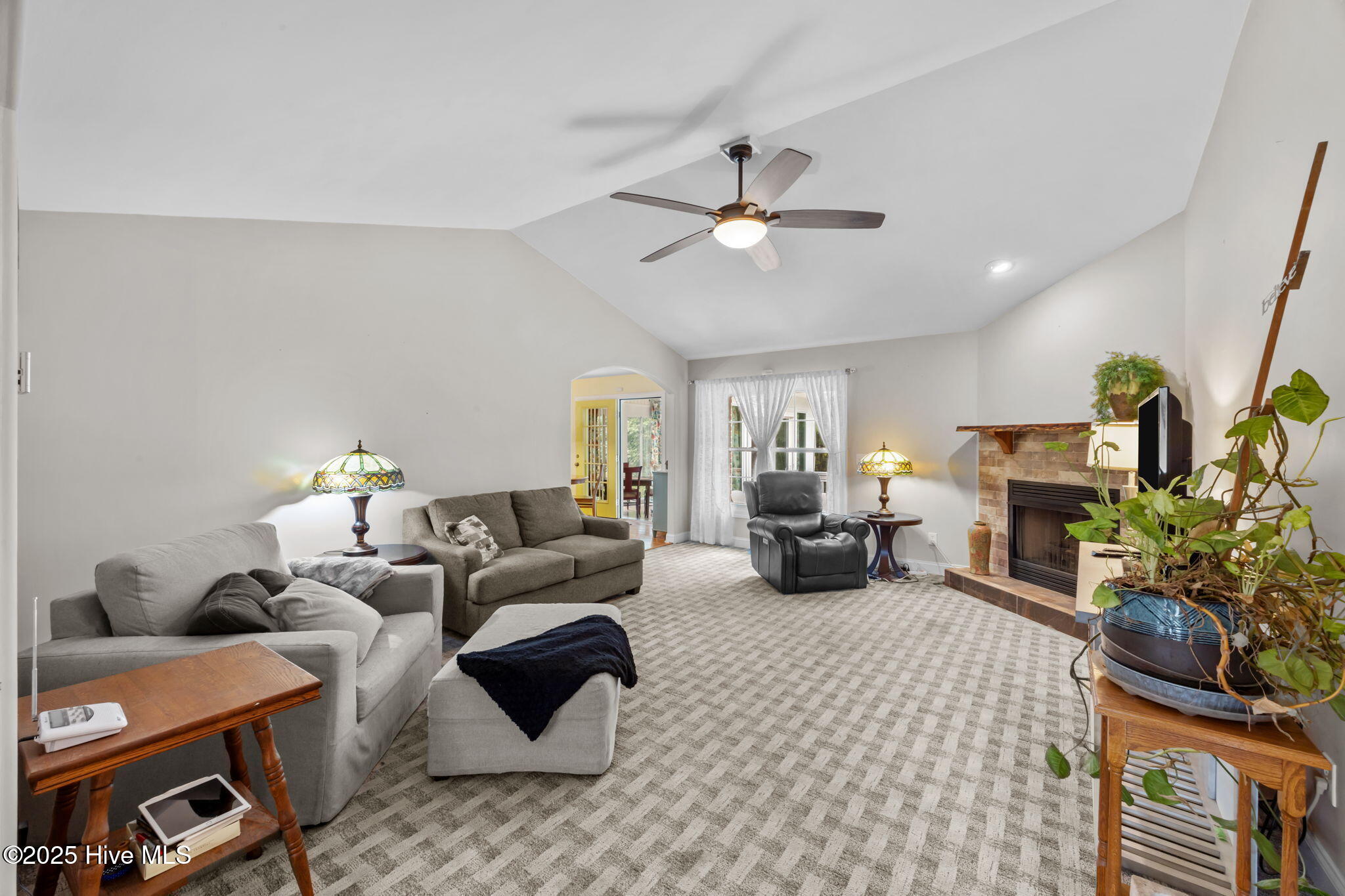 304 Emmen Road, New Bern, NC 28562