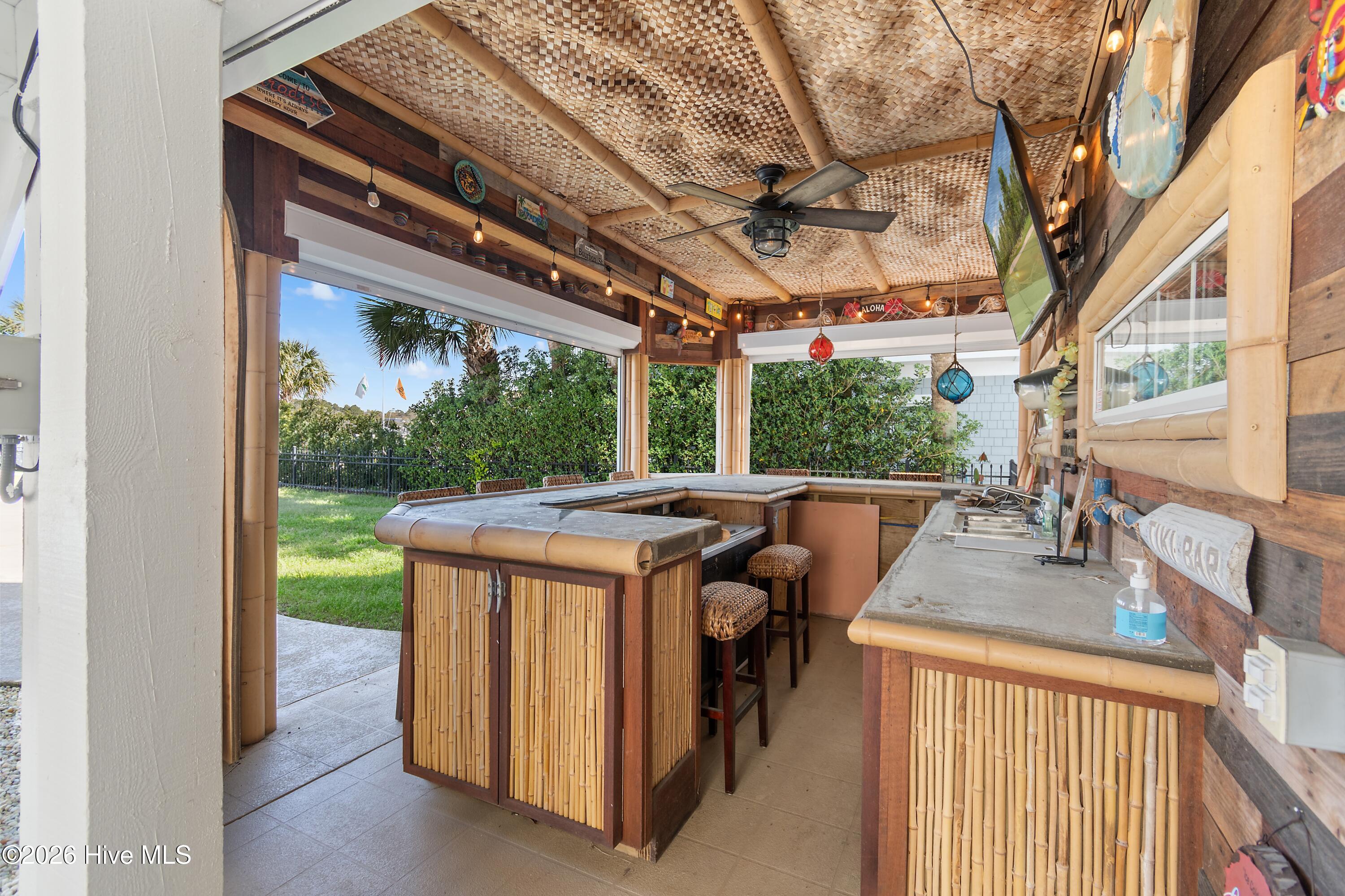 100566574 | Photo 71