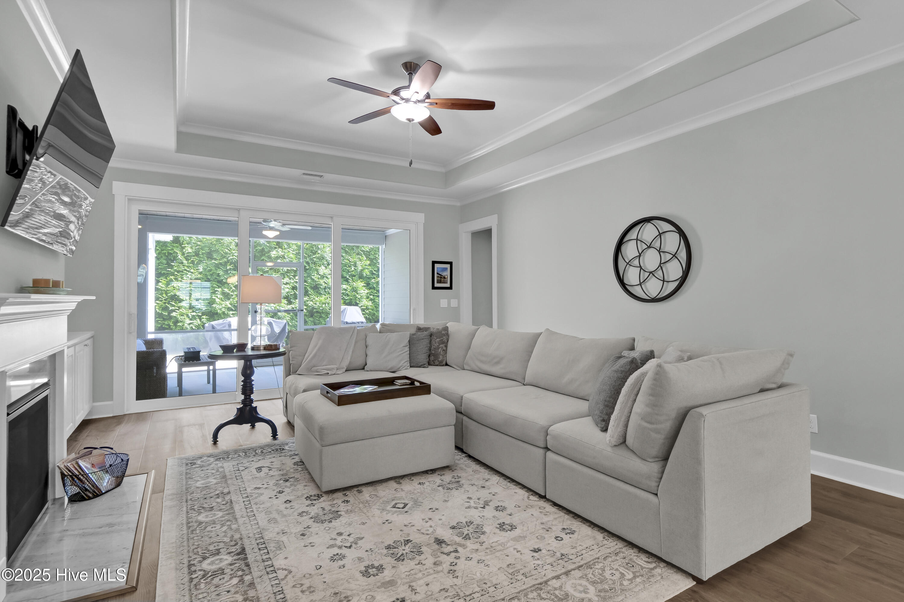 100515379 | Photo 10