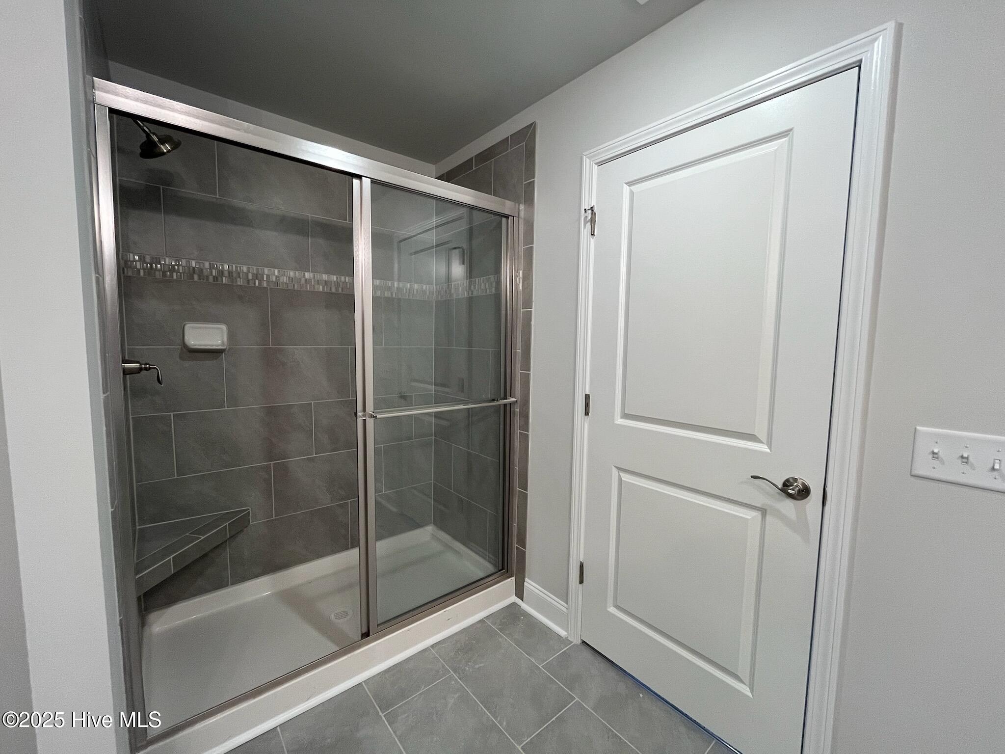 100420321 | Photo 27