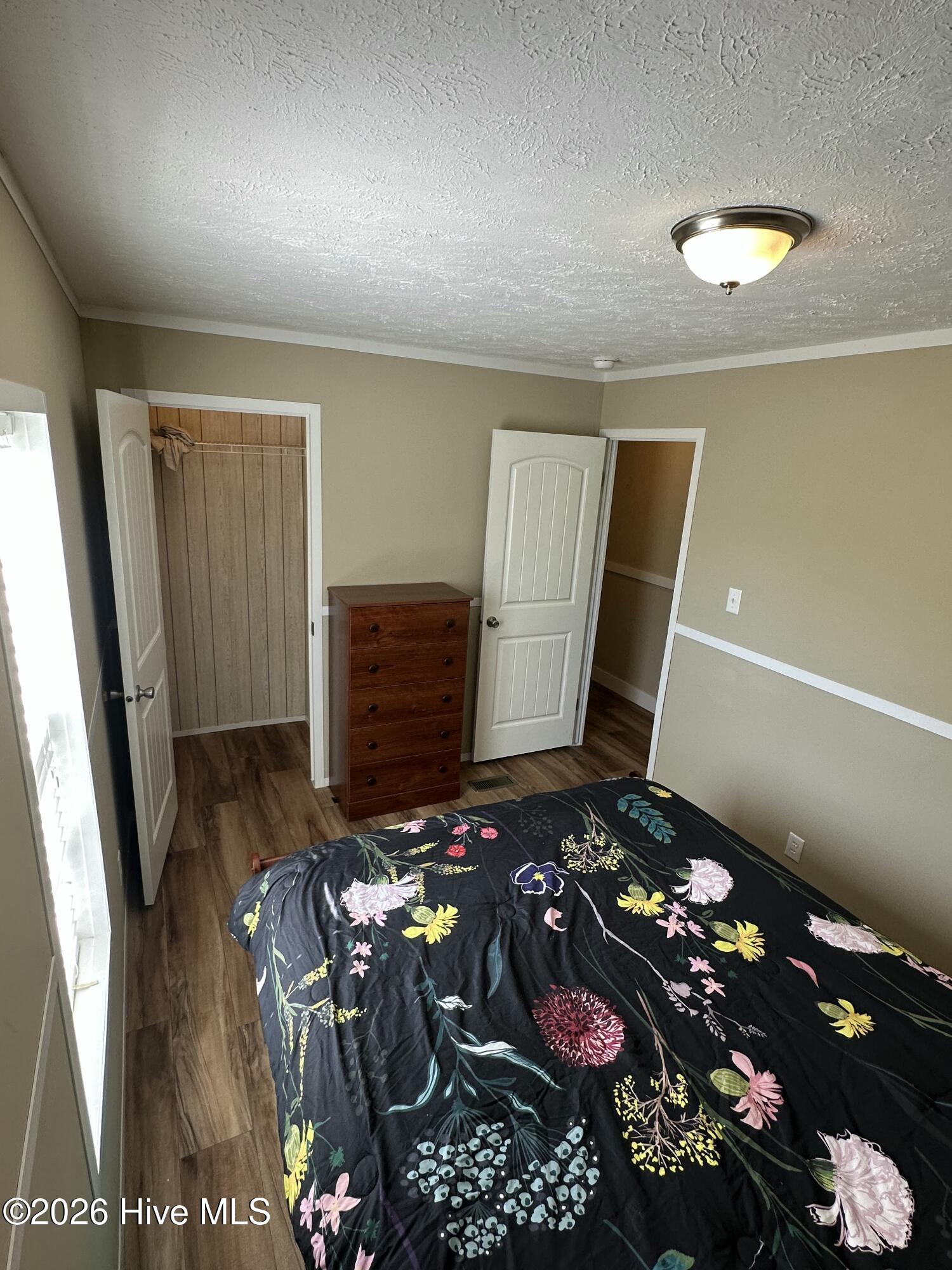 100570080 | Photo 20