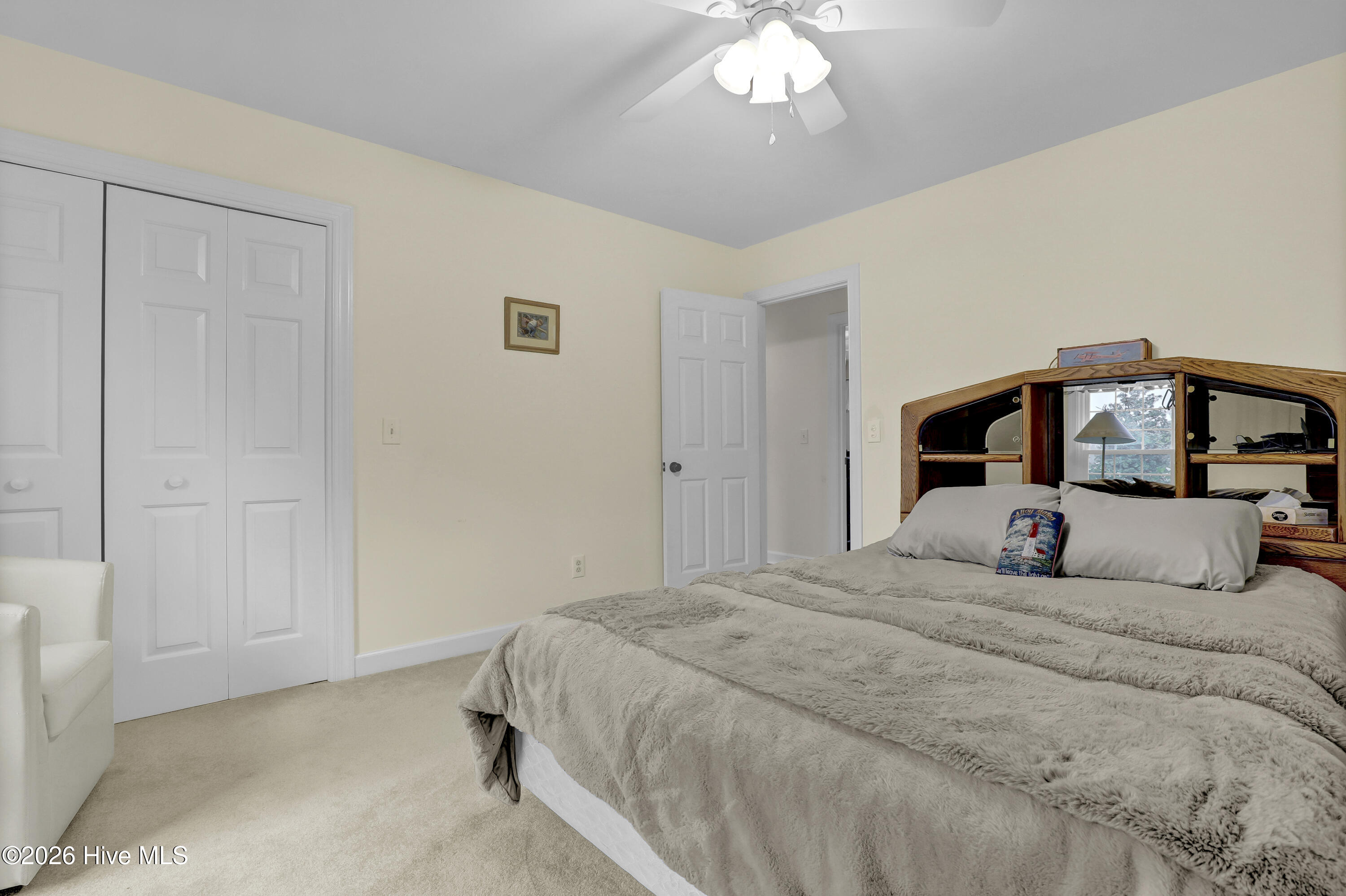 100555270 | Photo 20