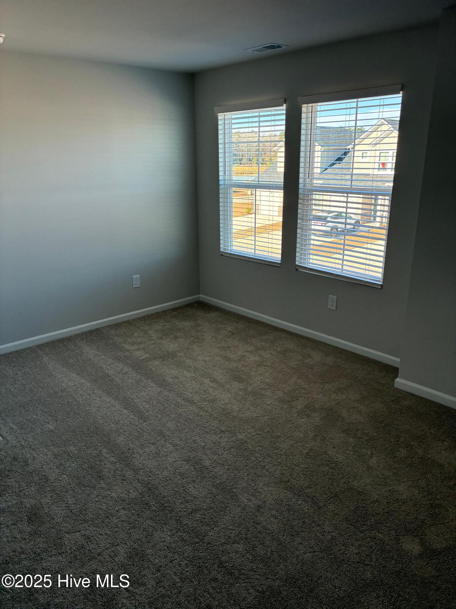 100545572 | Photo 29