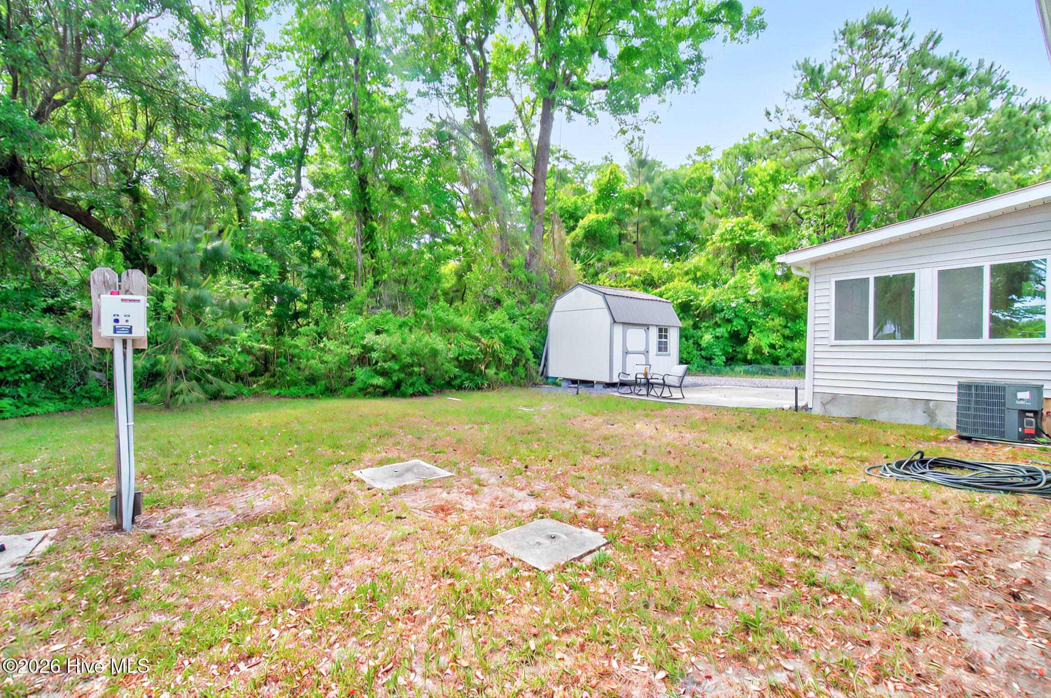 100556049 | Photo 62