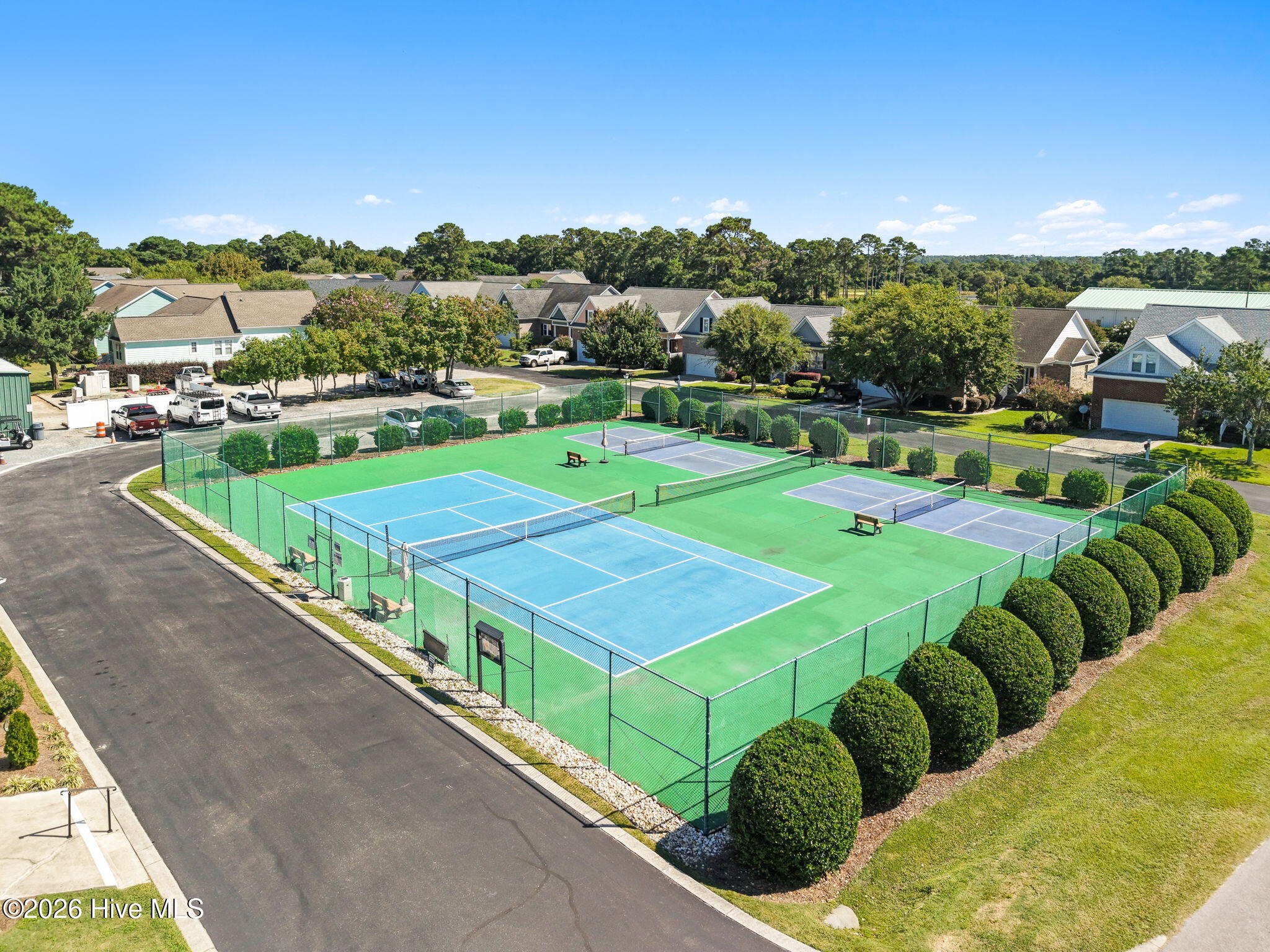 100550020 | Photo 33