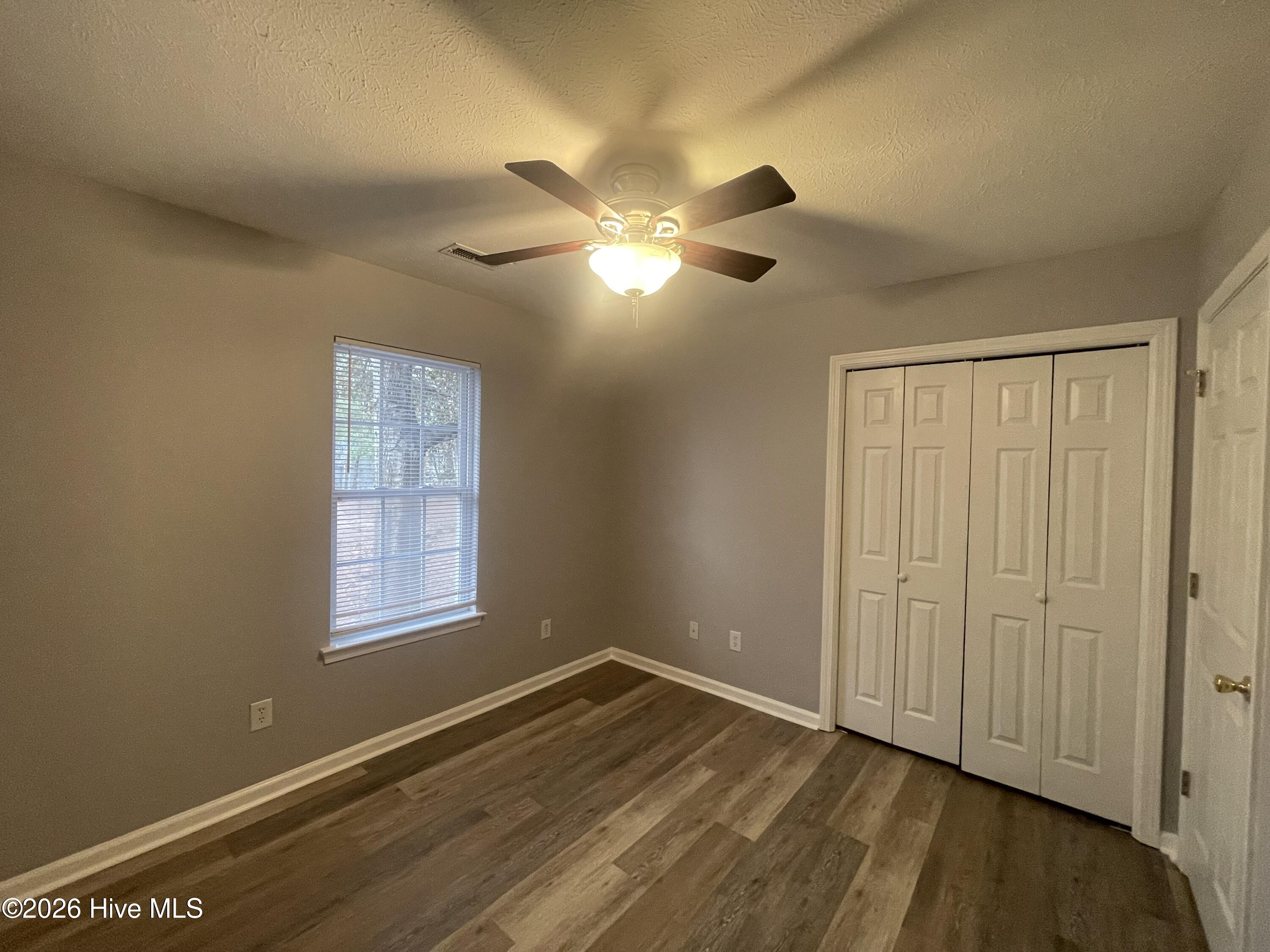 100548174 | Photo 20