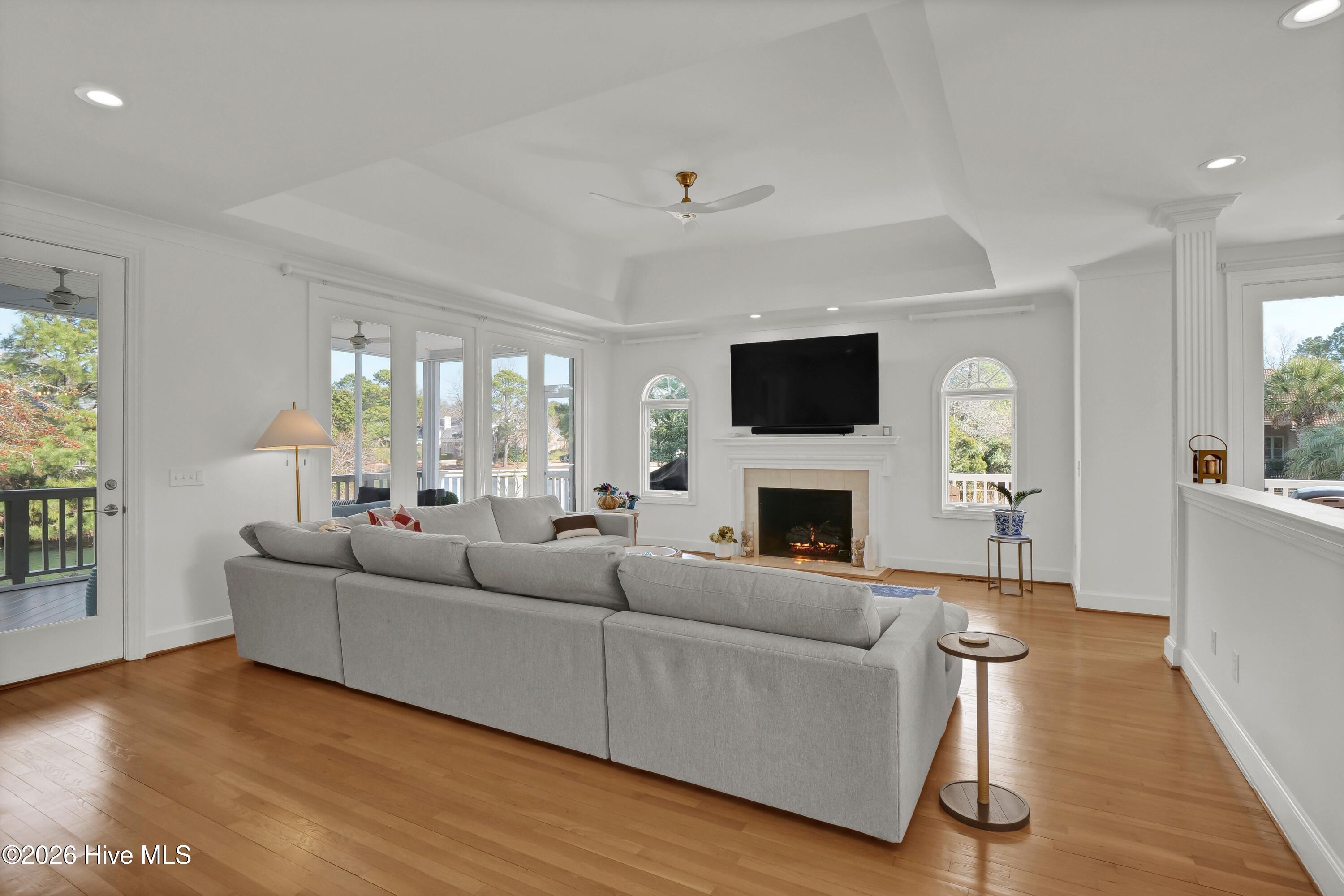 100552797 | Photo 10