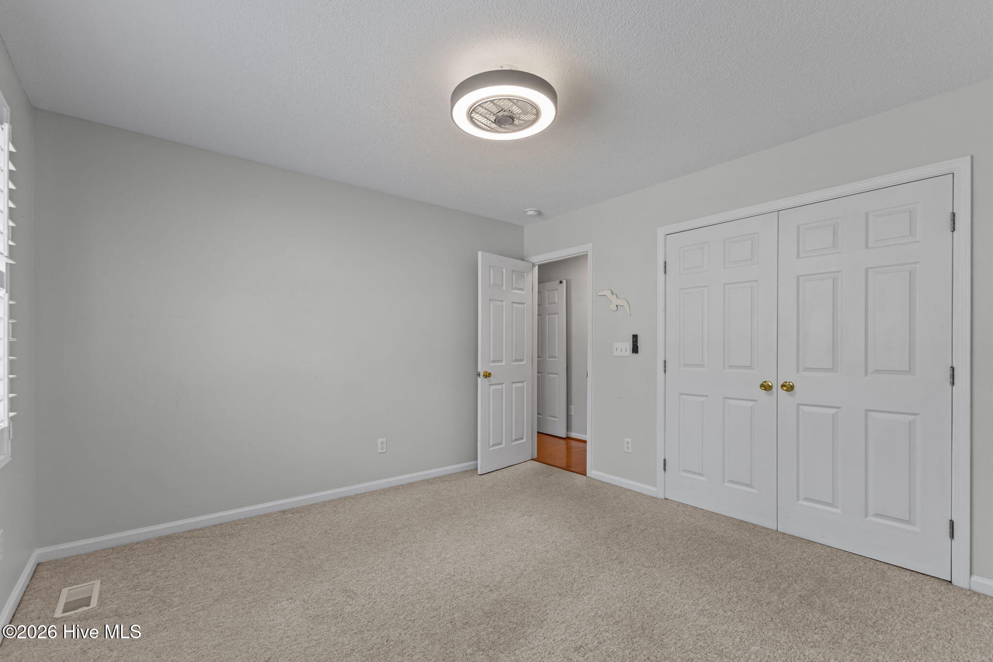 100564884 | Photo 27