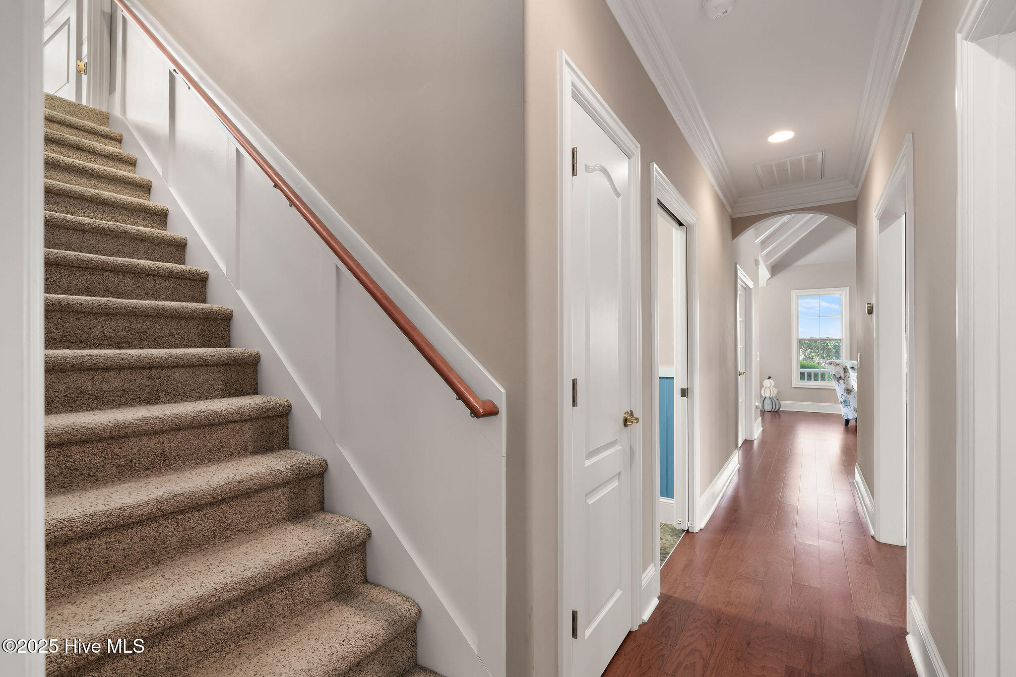 100541913 | Photo 73