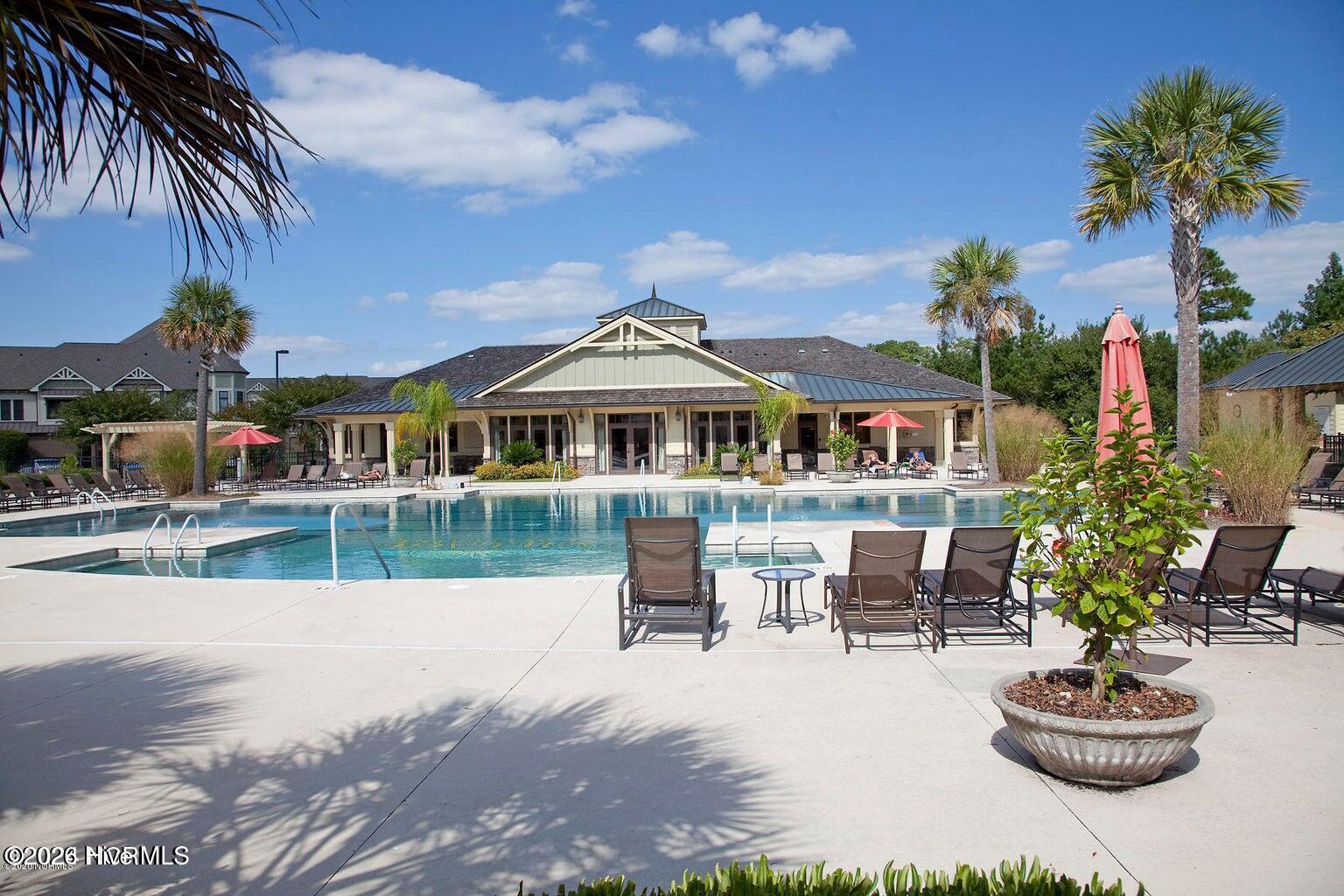 100565109 | Photo 20