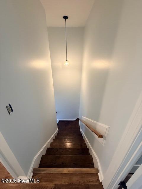 309 Country Club Lane,Newport