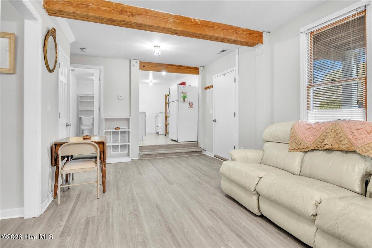 100539108 | Photo 35