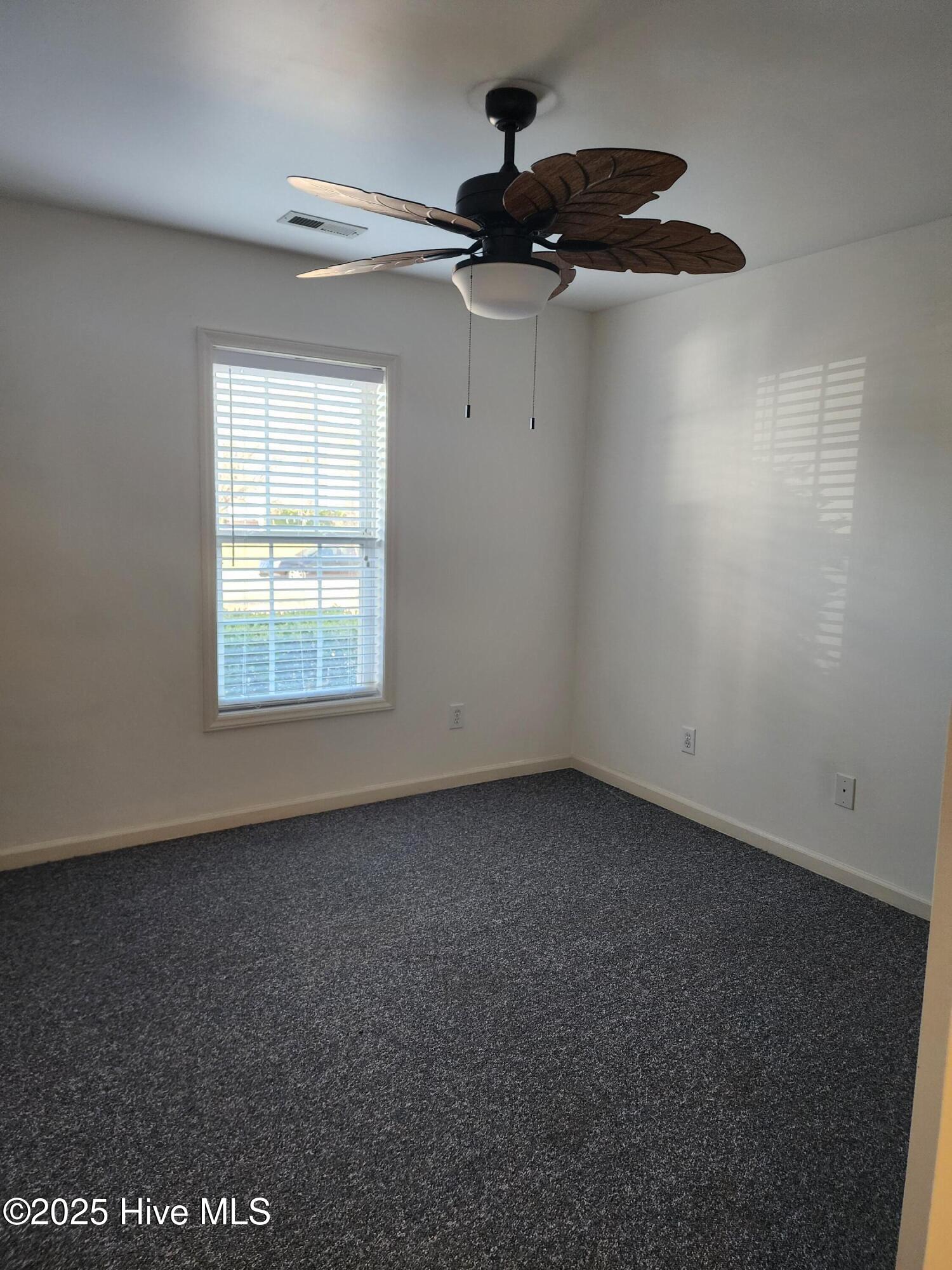 100546701 | Photo 12