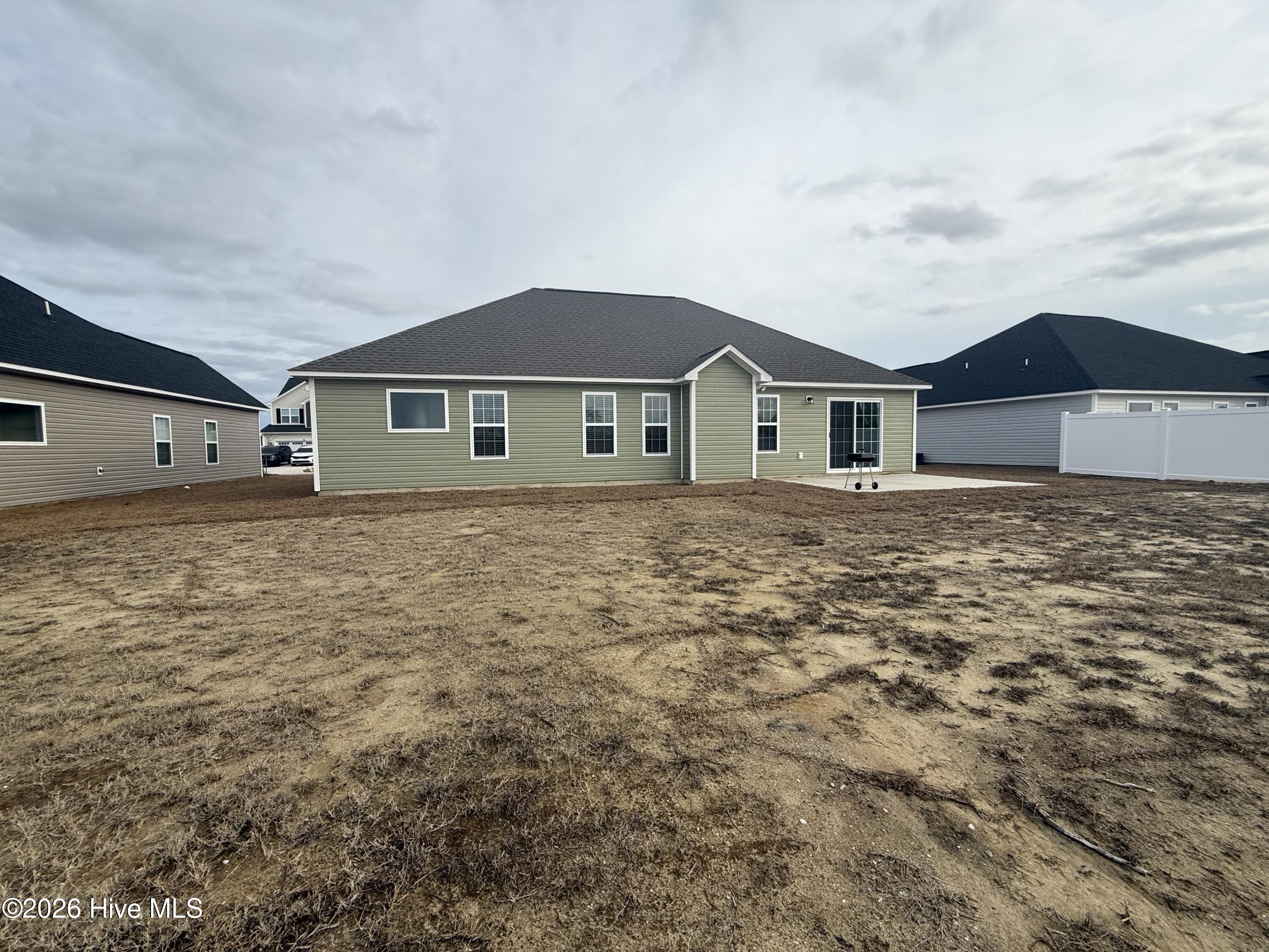 100555779 | Photo 22