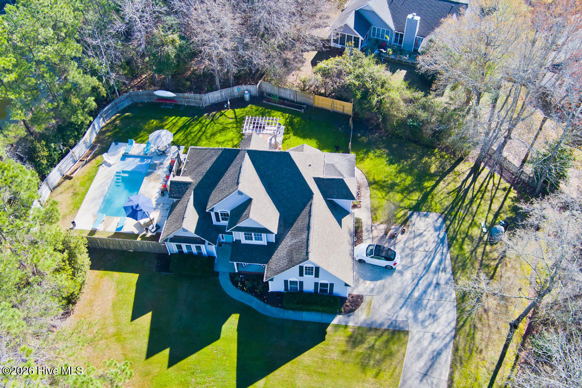 Agent Property 809 Broadmoor 