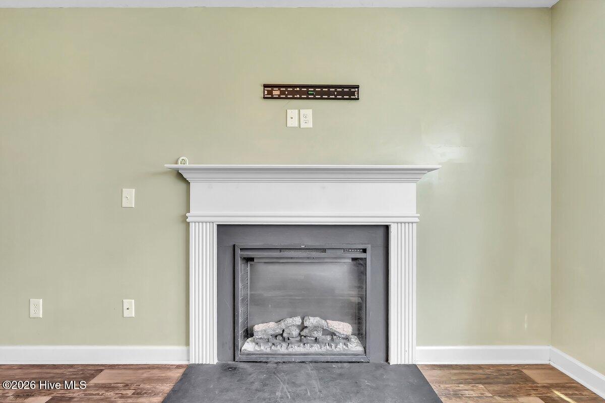 100559936 | Photo 18