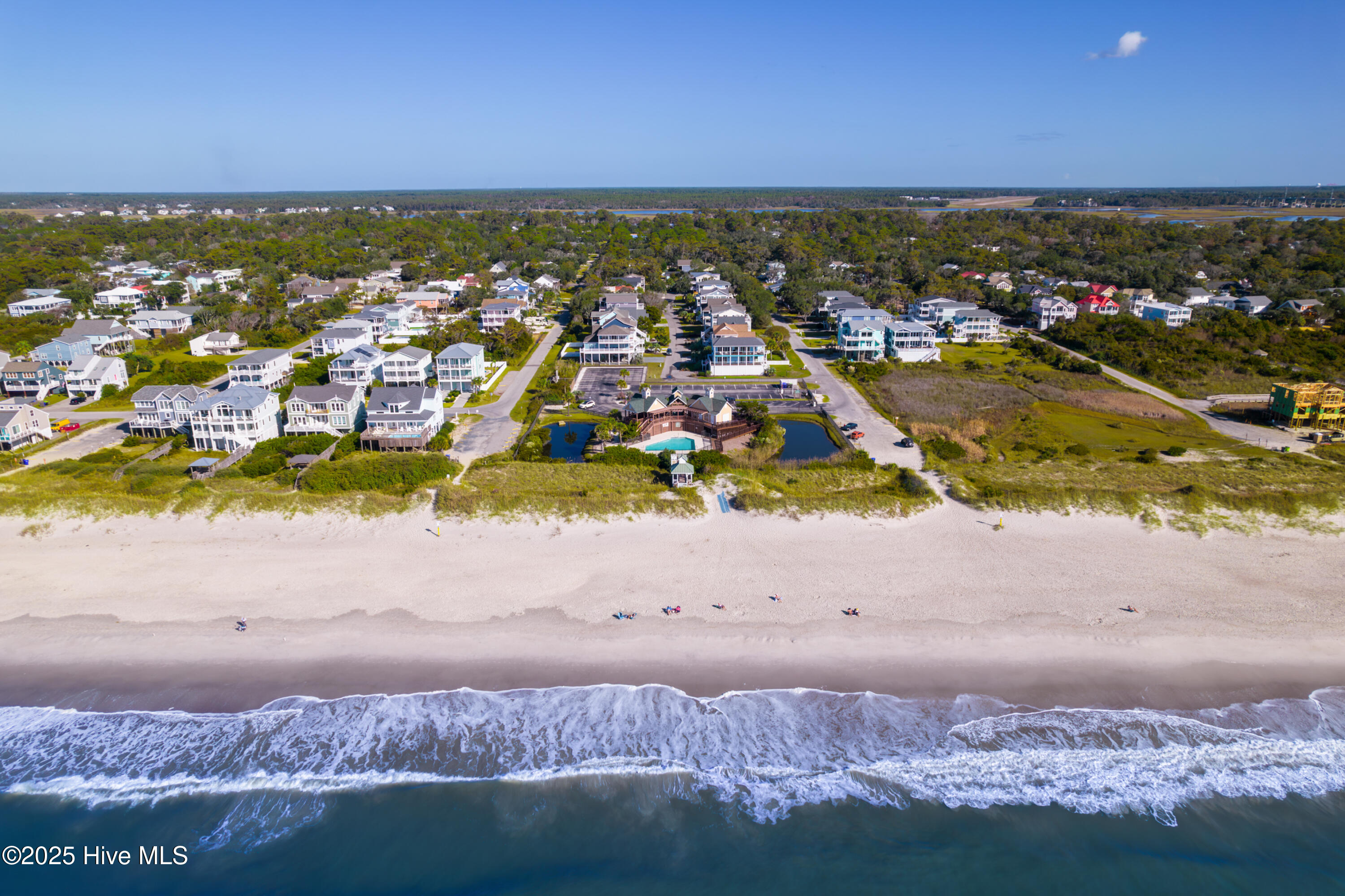 100542732 | Photo 64