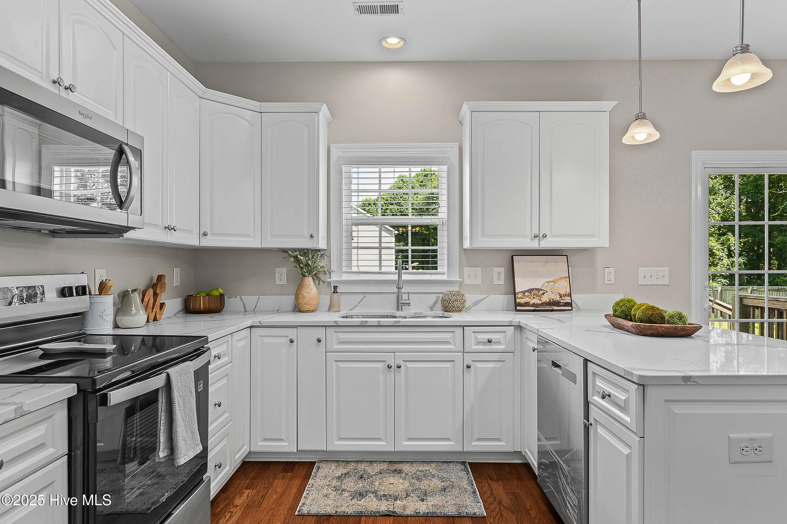 135 Barbour Road, Hubert, NC 28539 – photo 7: 07