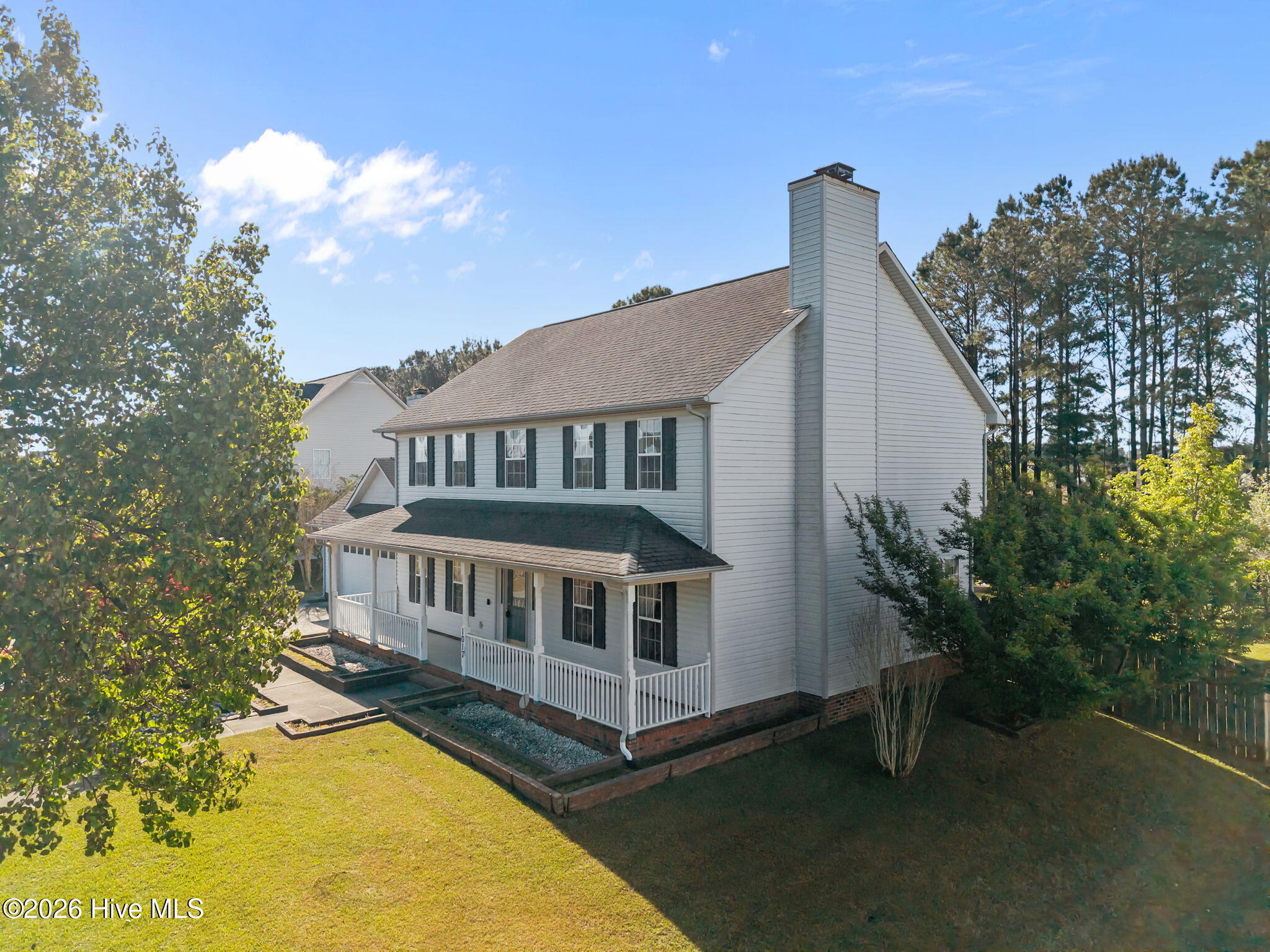 100565135 | Photo 35