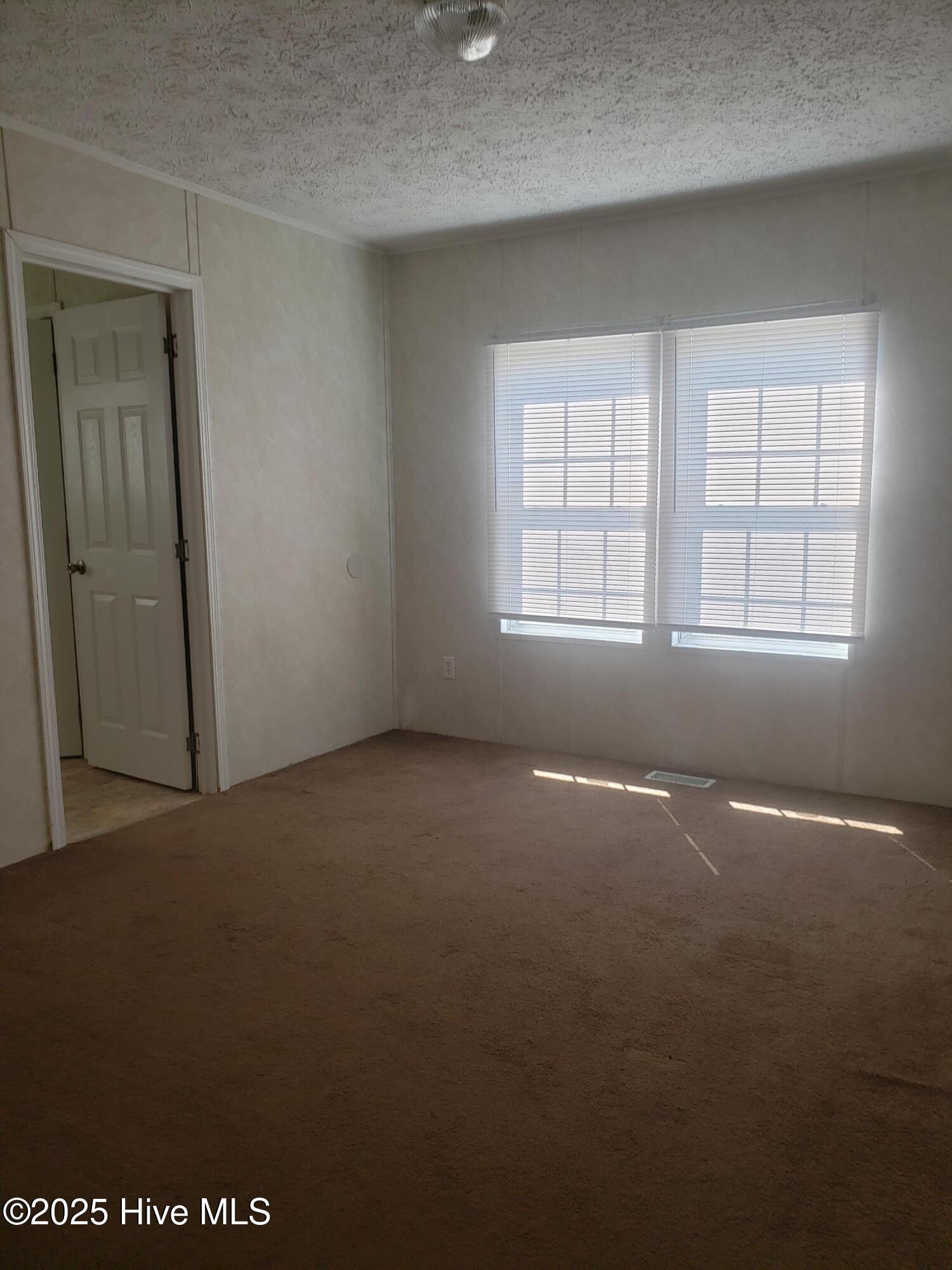 Homes for sale in La Grange, NC | 900 Lakeview Rd, La Grange, NC 28551 | MLS# 100531843