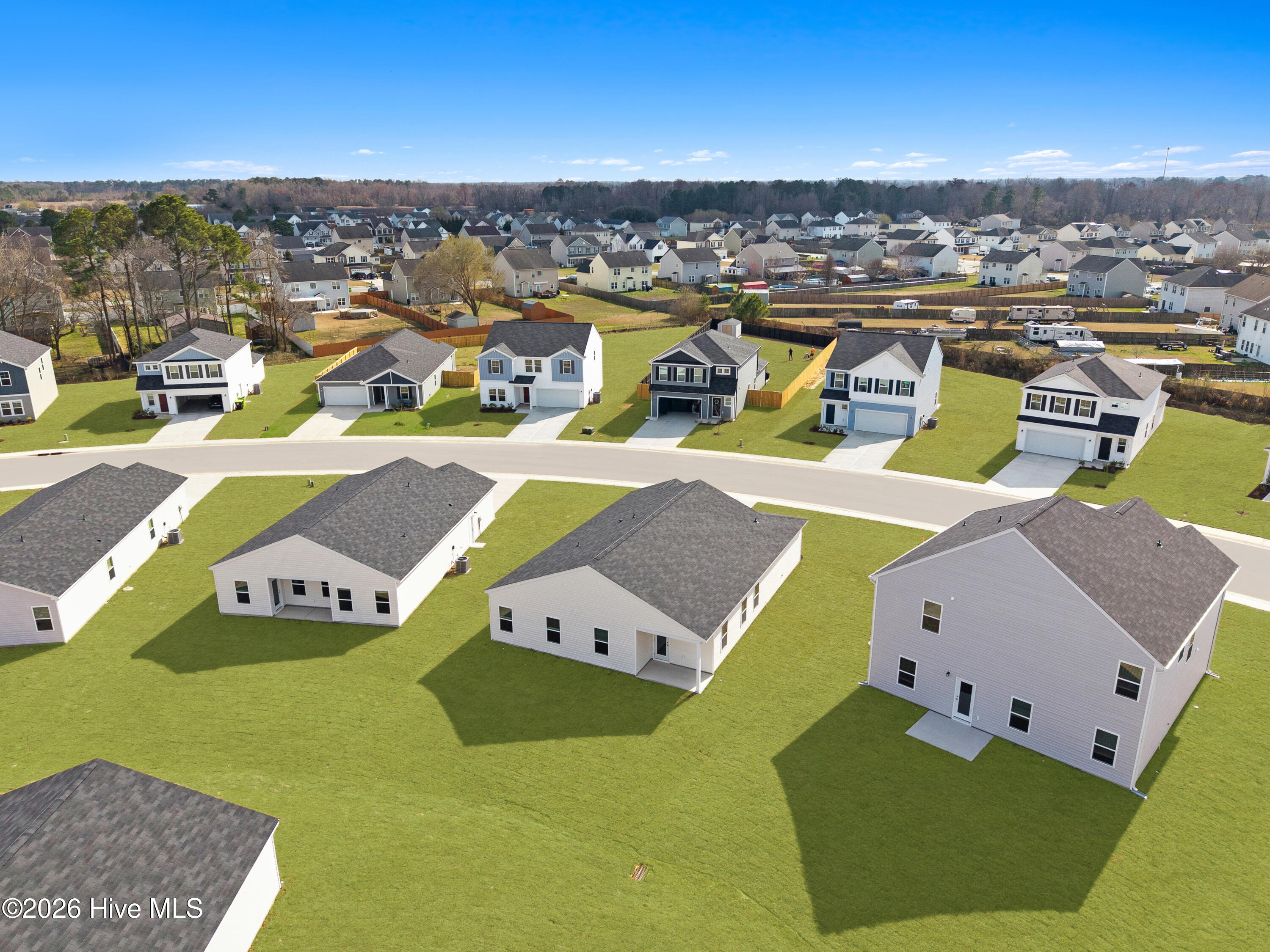 100534400 | Photo 42