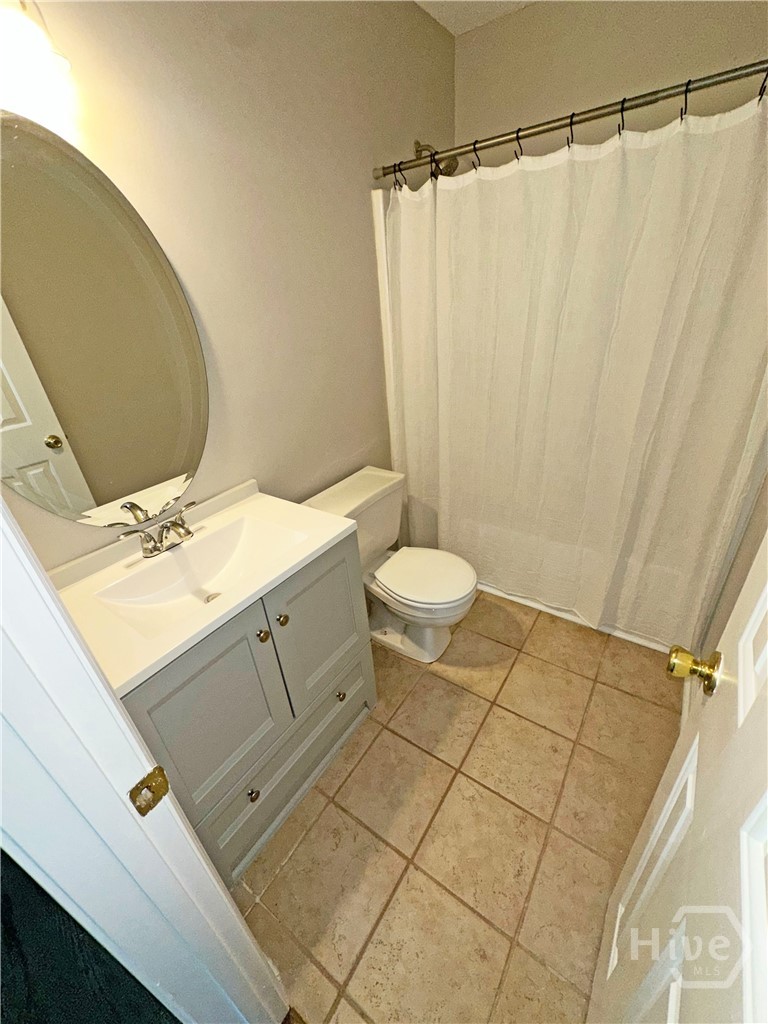 Shared Hall Bath