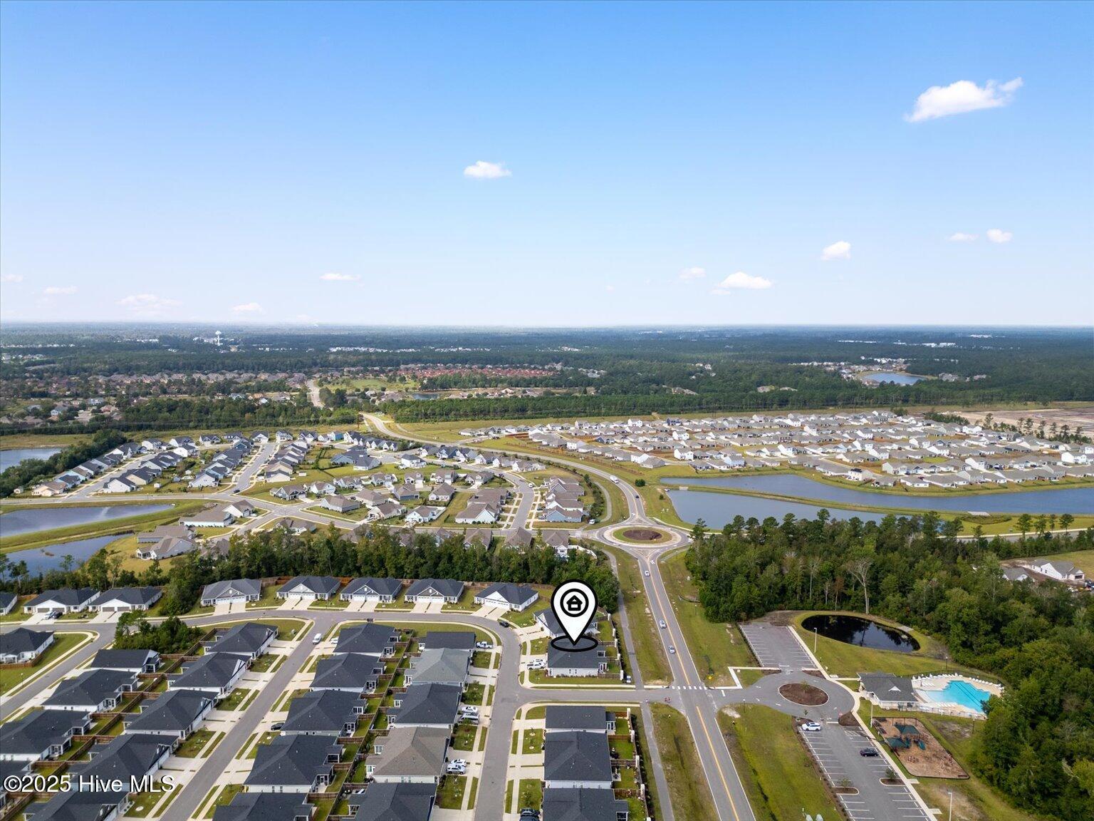 100549643 | Photo 29