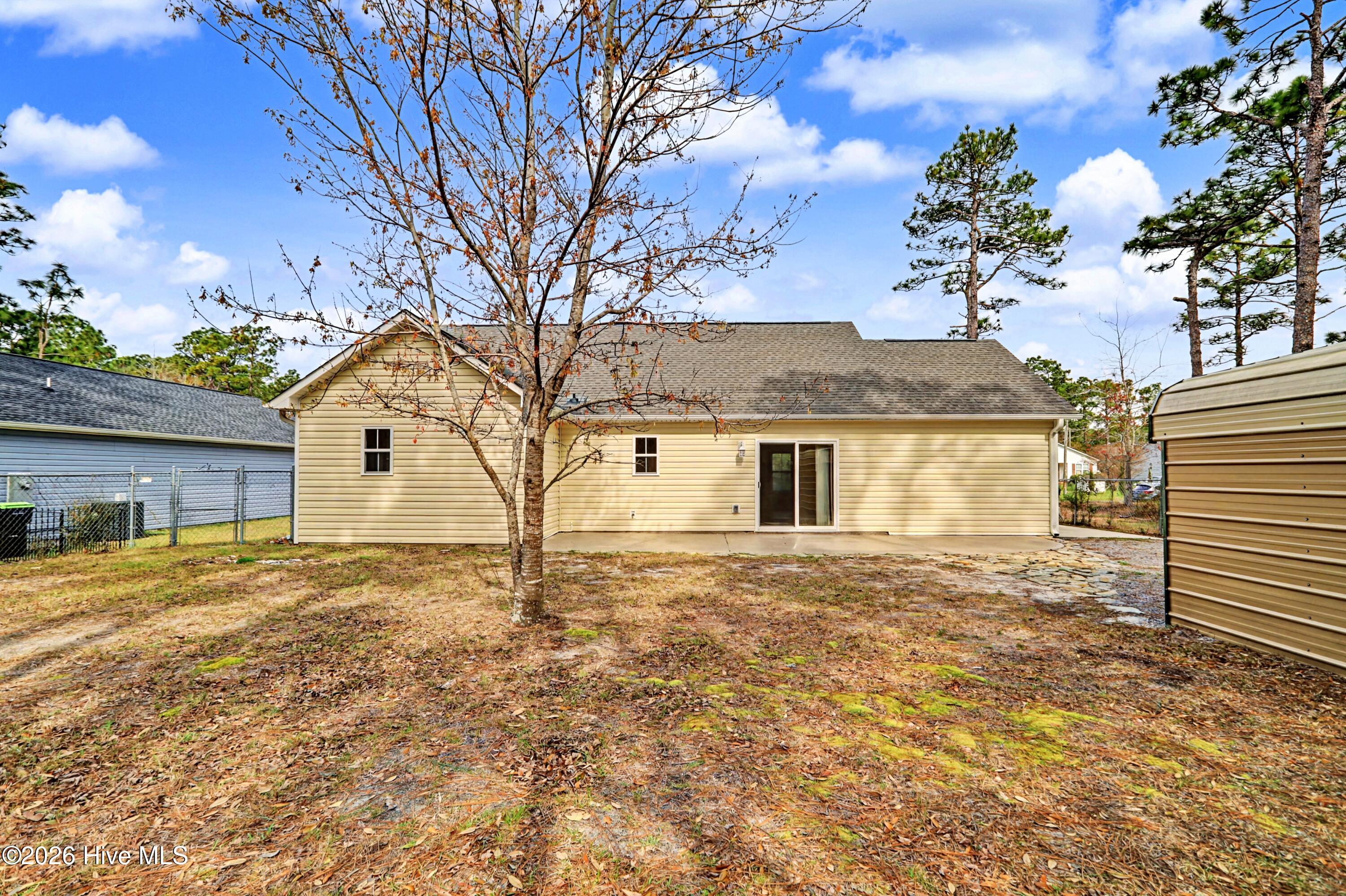 100562113 | Photo 30